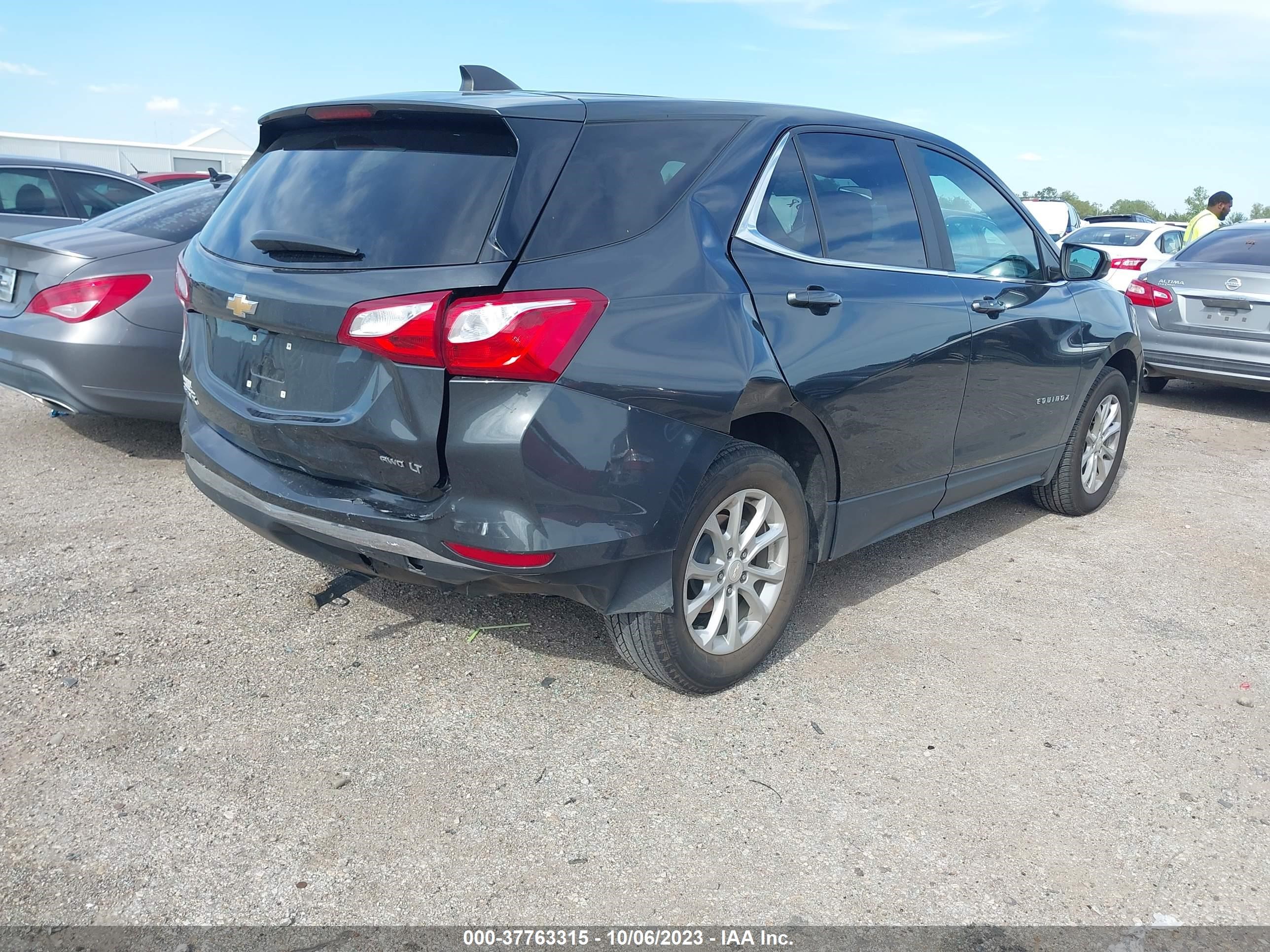 Photo 3 VIN: 2GNAXTEV6M6141570 - CHEVROLET EQUINOX 