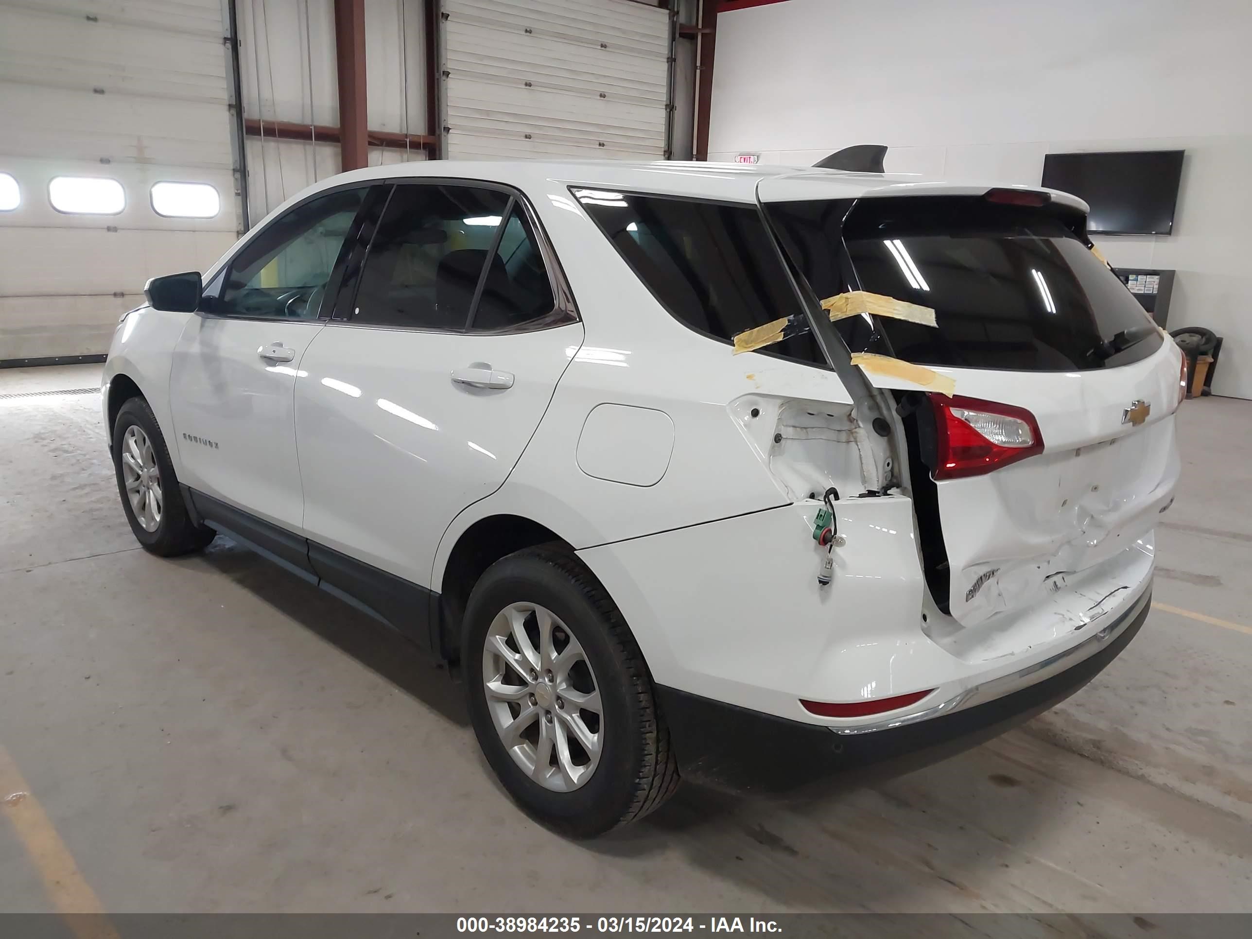 Photo 2 VIN: 2GNAXTEV8L6223007 - CHEVROLET EQUINOX 