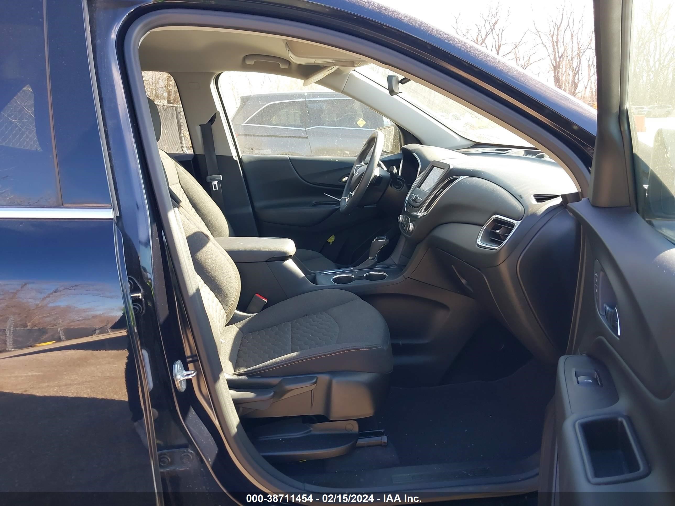 Photo 4 VIN: 2GNAXTEV8L6251583 - CHEVROLET EQUINOX 