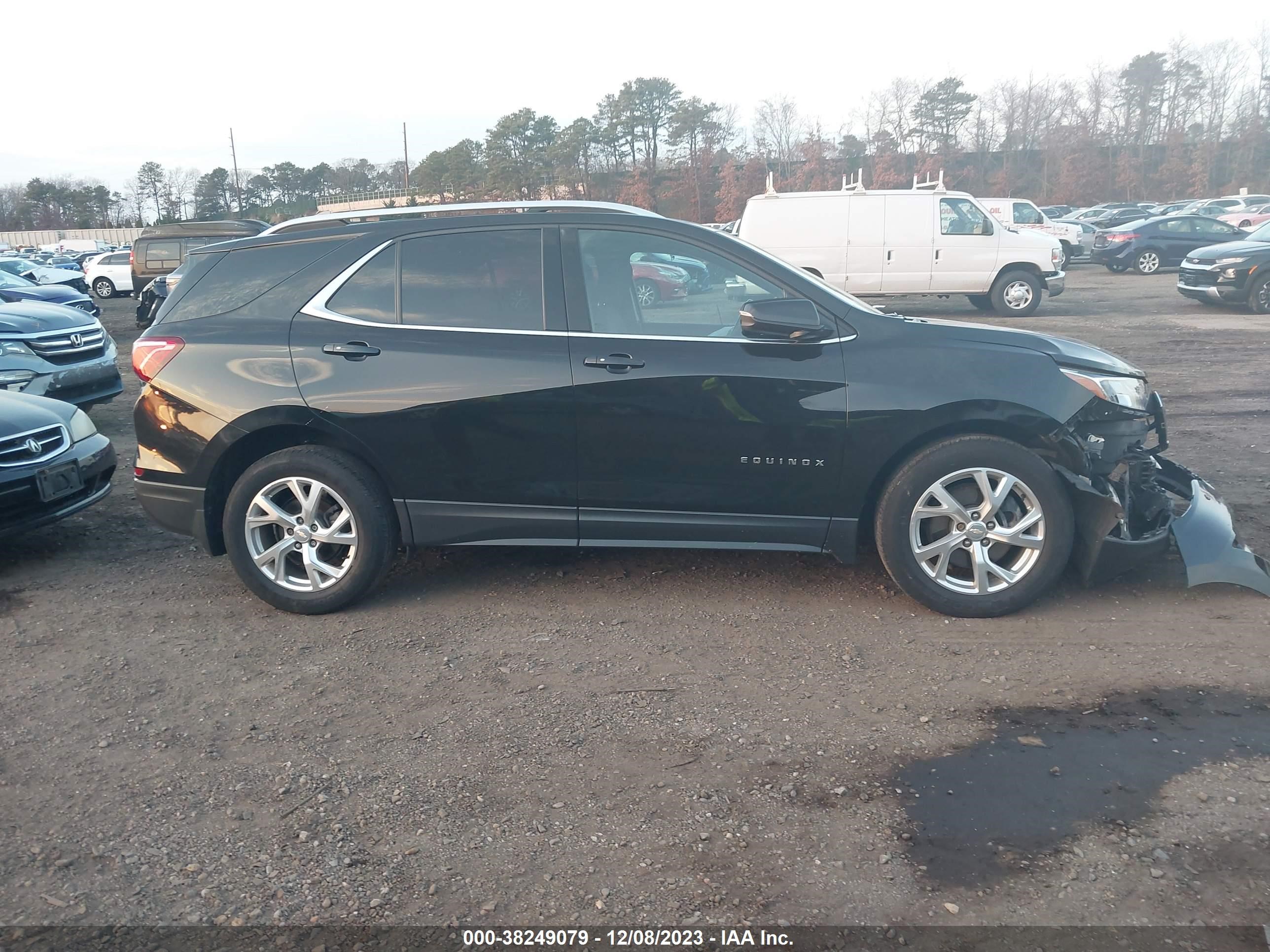 Photo 12 VIN: 2GNAXTEX0J6312181 - CHEVROLET EQUINOX 