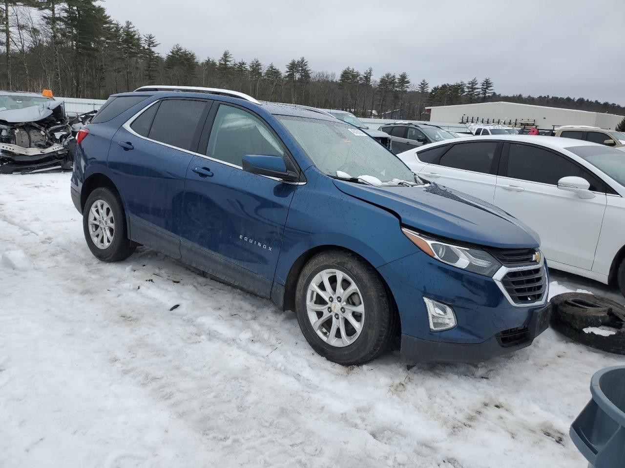 Photo 3 VIN: 2GNAXUEV0L6144940 - CHEVROLET EQUINOX 