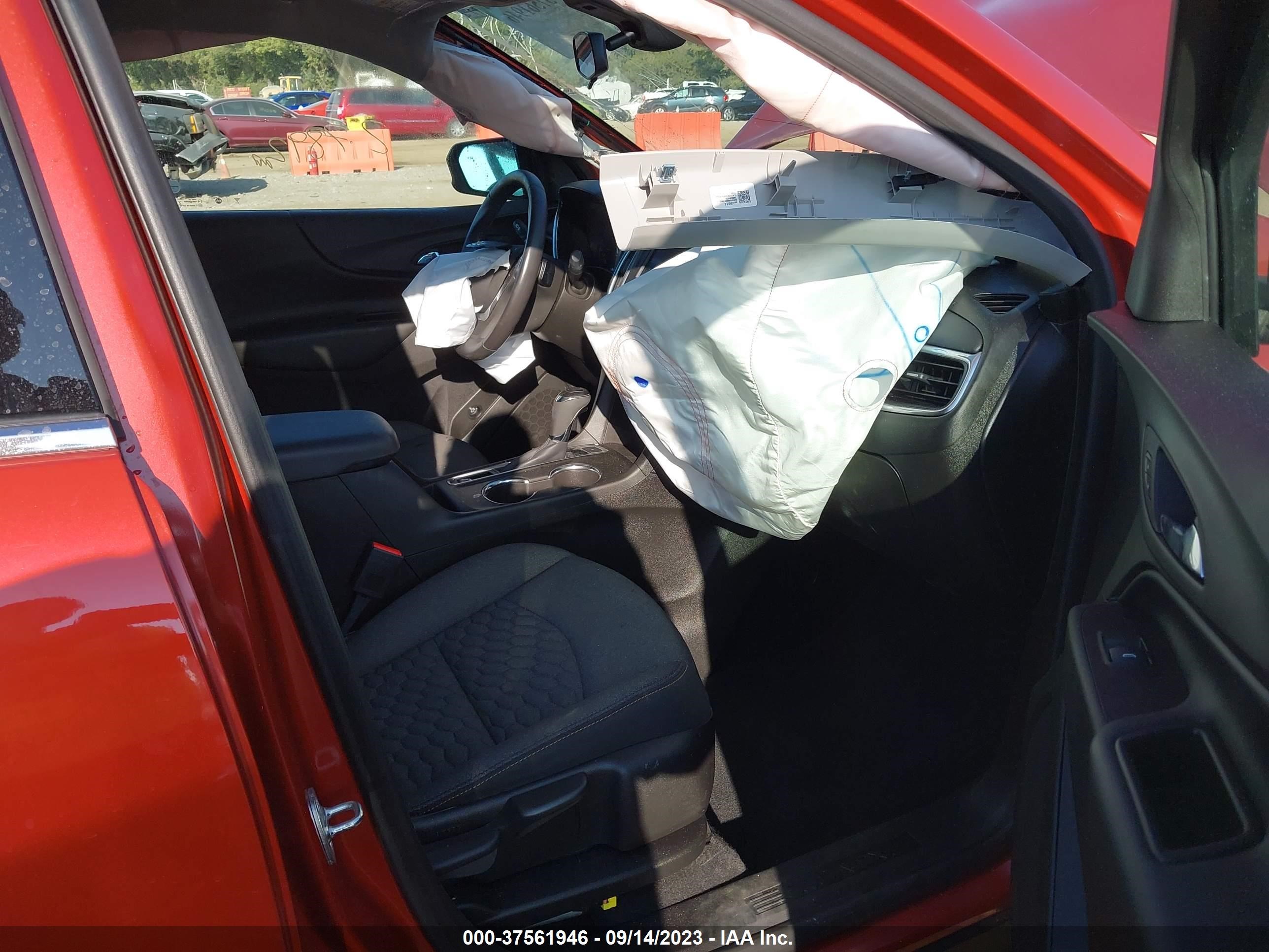 Photo 4 VIN: 2GNAXUEV0L6152276 - CHEVROLET EQUINOX 