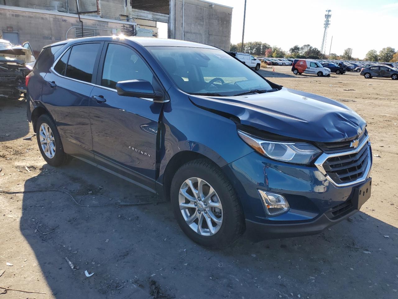 Photo 3 VIN: 2GNAXUEV0M6115942 - CHEVROLET EQUINOX 