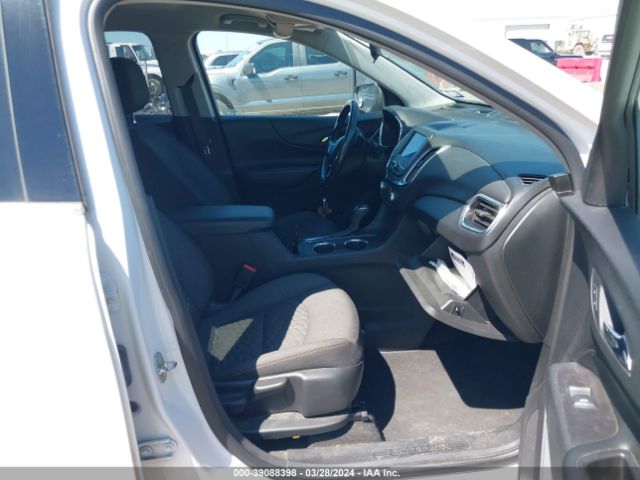 Photo 4 VIN: 2GNAXUEV1L6239300 - CHEVROLET EQUINOX 