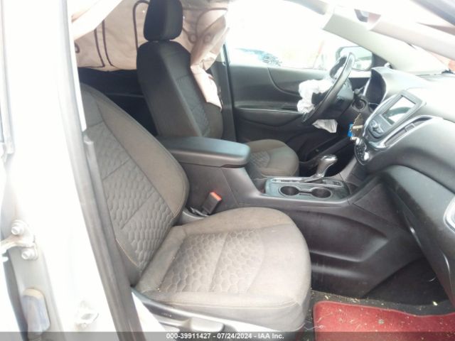 Photo 4 VIN: 2GNAXUEV2K6277360 - CHEVROLET EQUINOX 