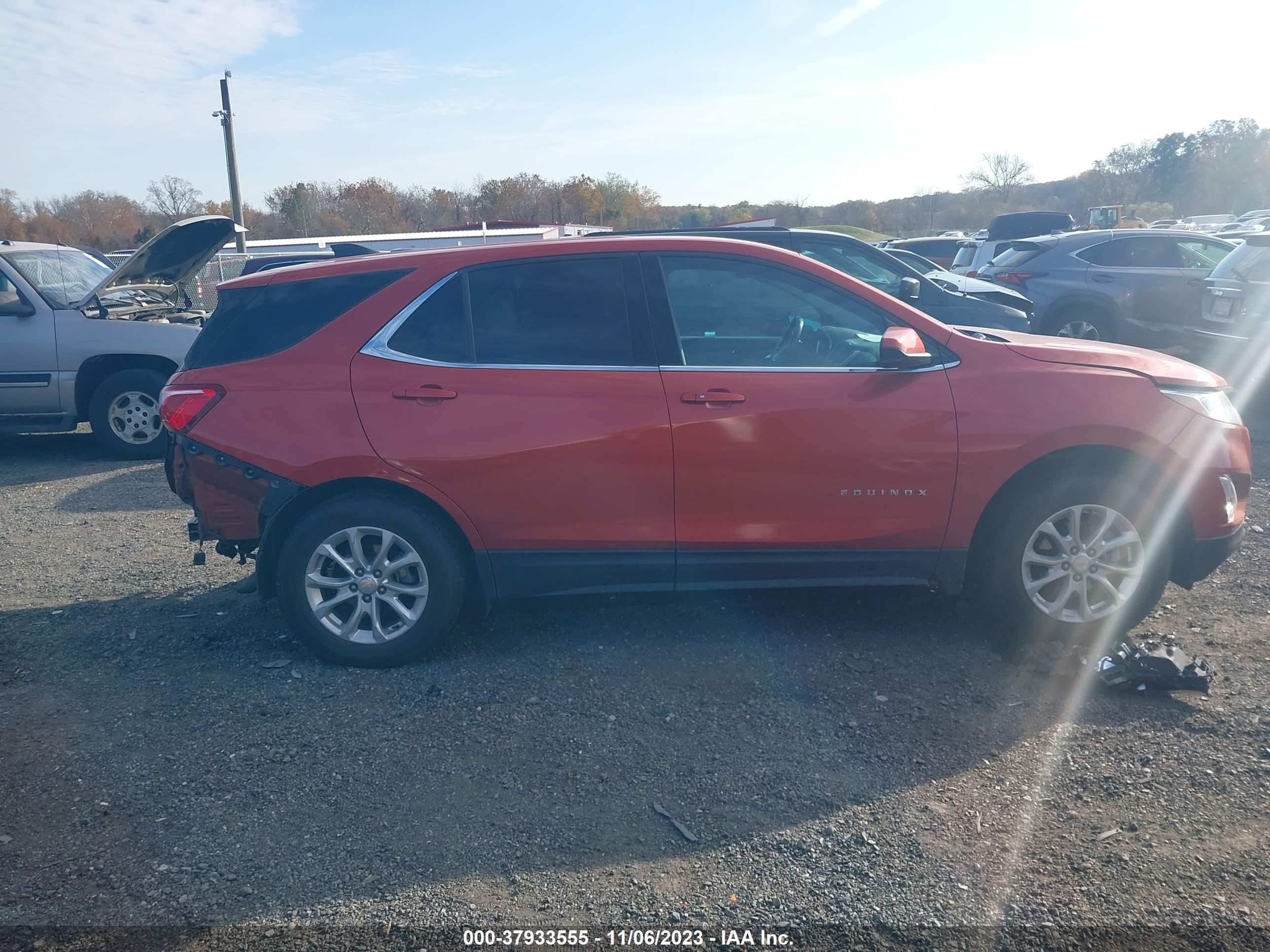 Photo 12 VIN: 2GNAXUEV2L6187949 - CHEVROLET EQUINOX 