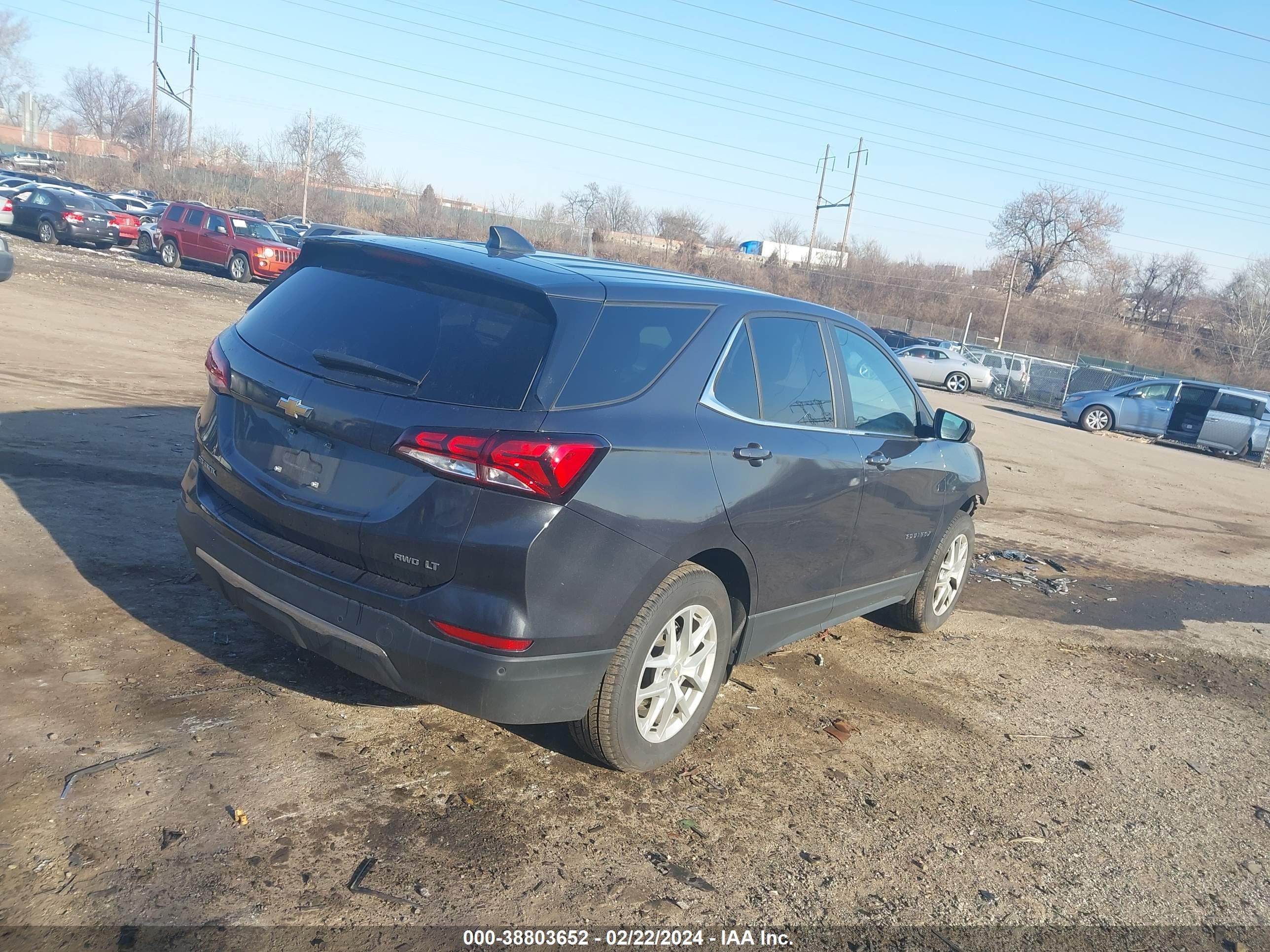 Photo 3 VIN: 2GNAXUEV2N6125602 - CHEVROLET EQUINOX 