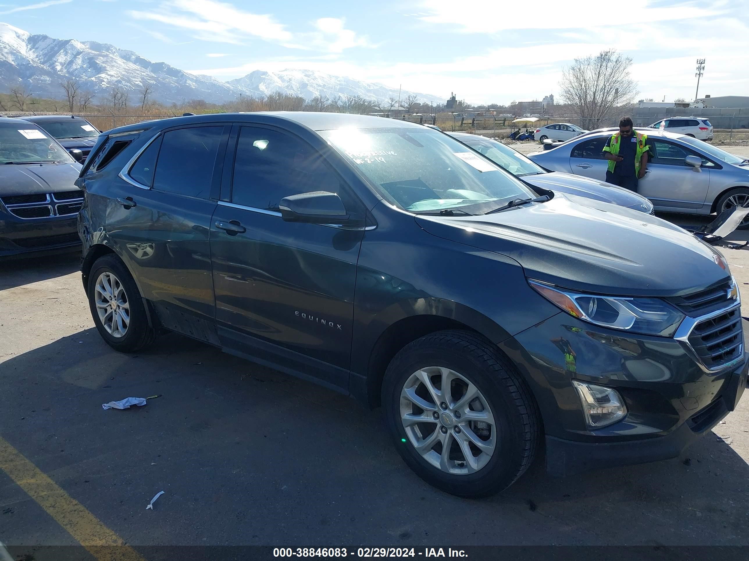 Photo 12 VIN: 2GNAXUEV3K6283037 - CHEVROLET EQUINOX 