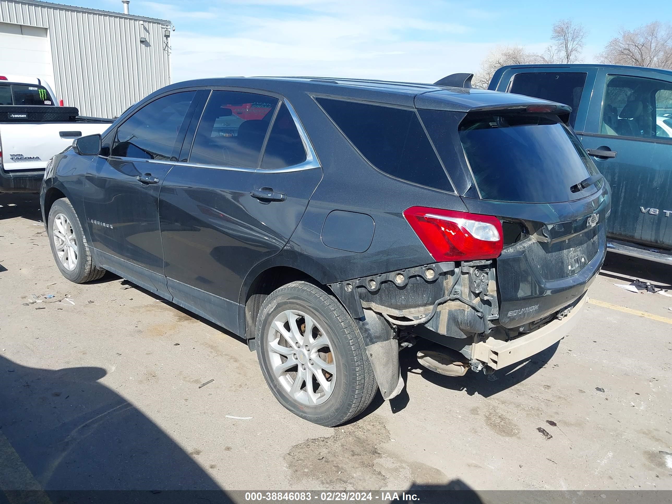 Photo 2 VIN: 2GNAXUEV3K6283037 - CHEVROLET EQUINOX 