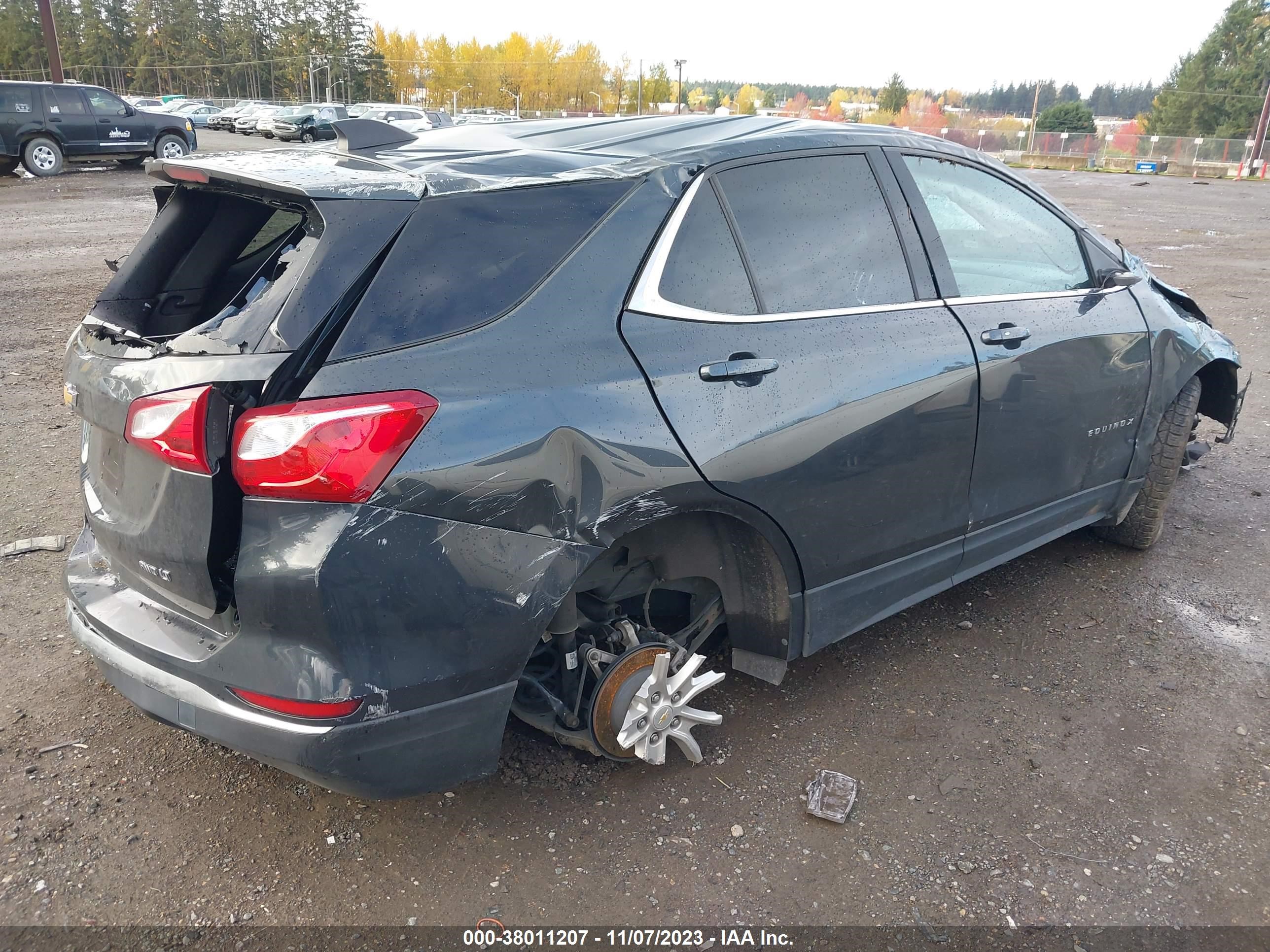 Photo 3 VIN: 2GNAXUEV3L6157374 - CHEVROLET EQUINOX 