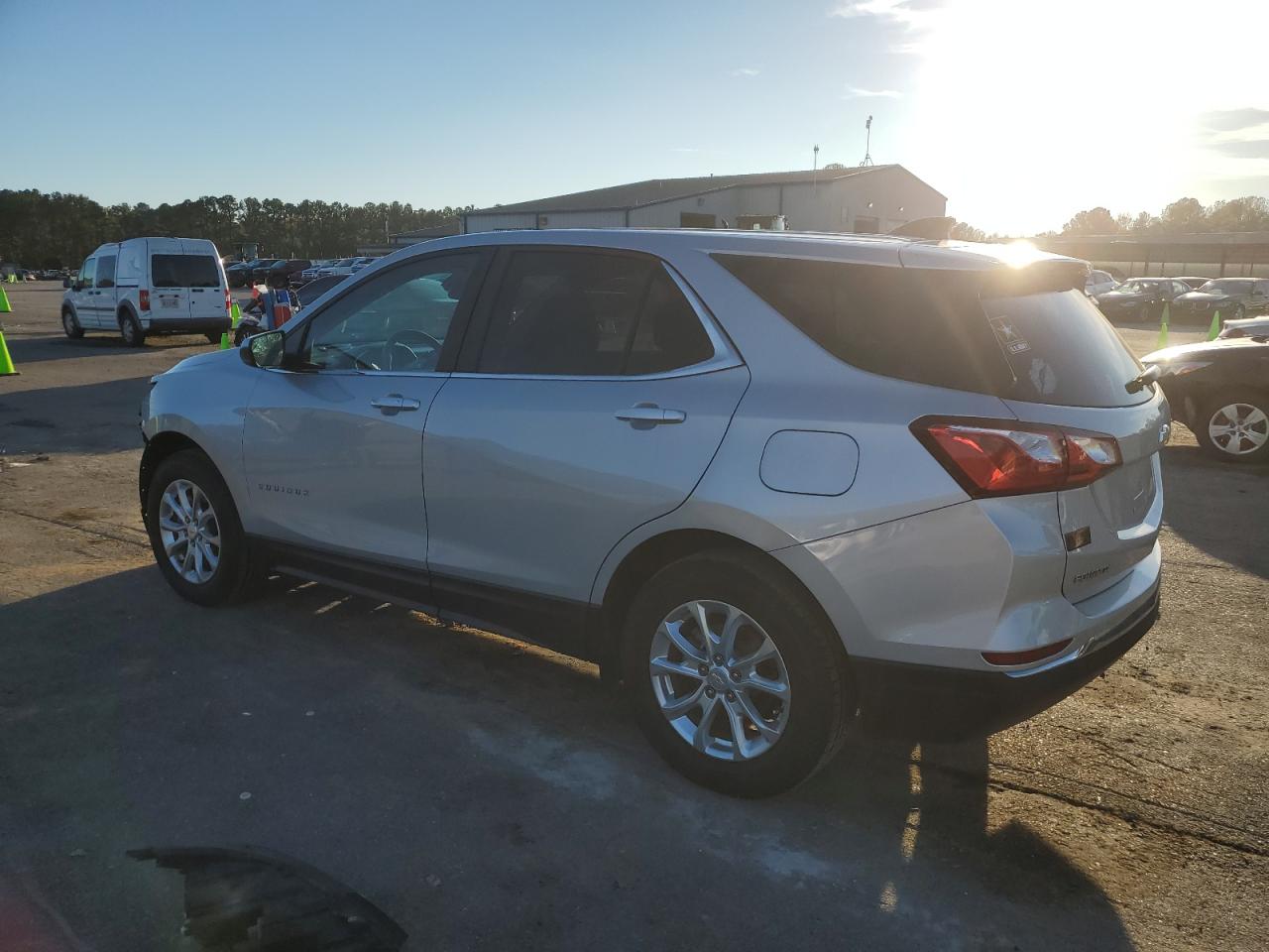 Photo 1 VIN: 2GNAXUEV4M6104670 - CHEVROLET EQUINOX 