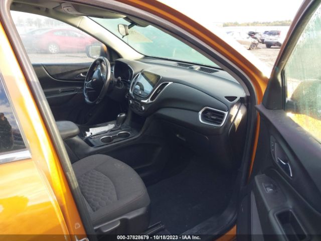 Photo 4 VIN: 2GNAXUEV5K6189368 - CHEVROLET EQUINOX 