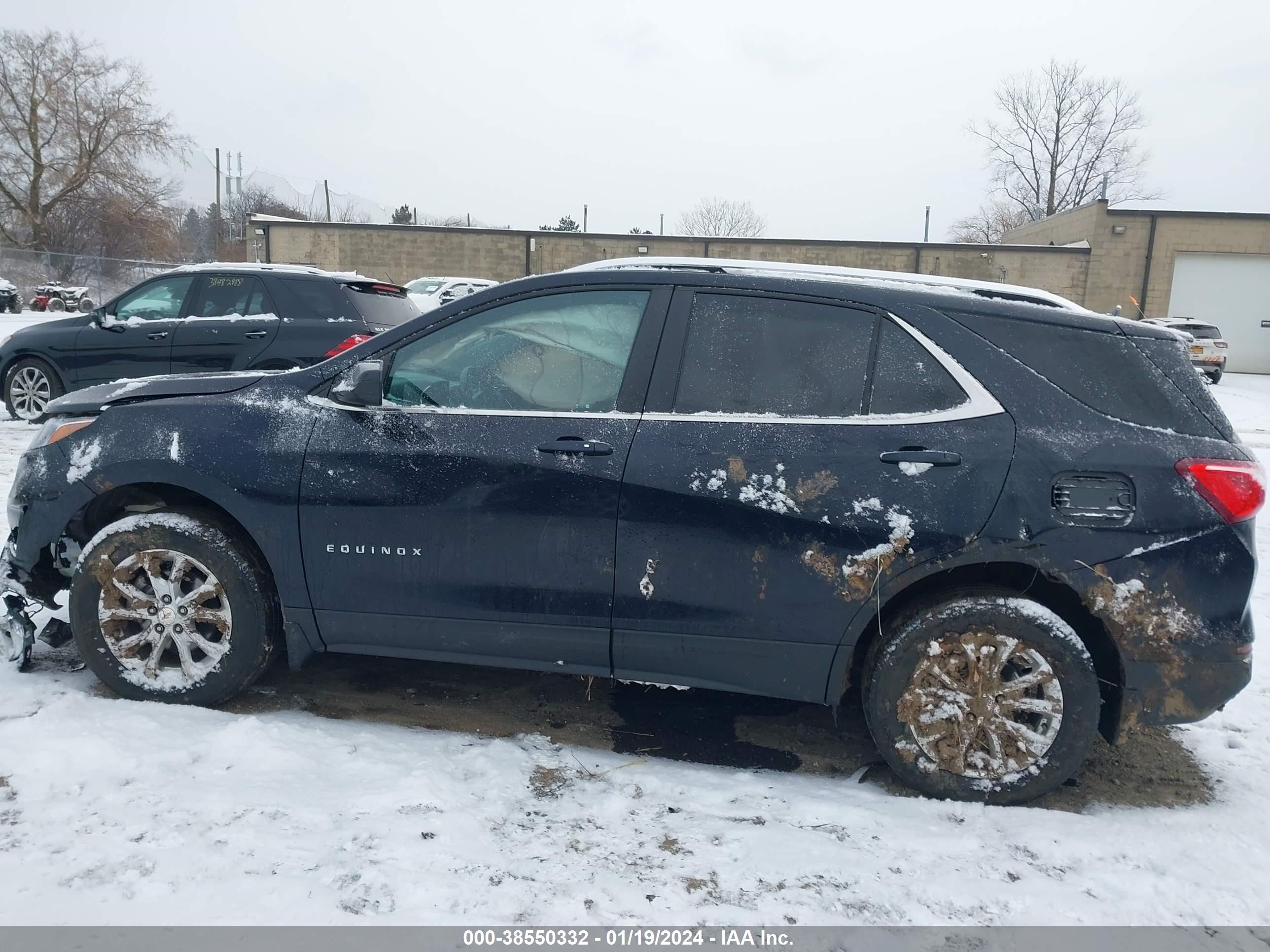 Photo 13 VIN: 2GNAXUEV5M6154669 - CHEVROLET EQUINOX 