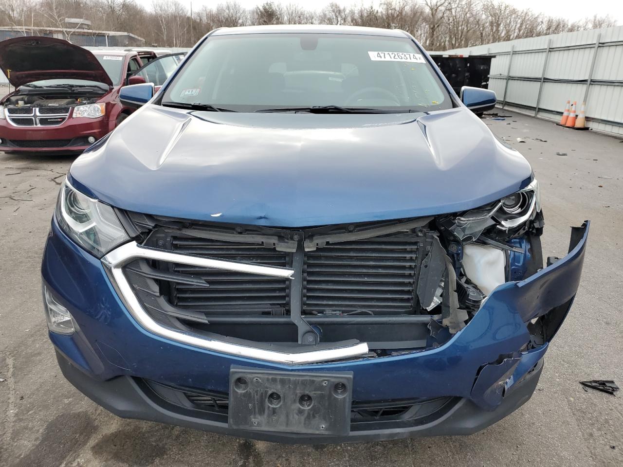 Photo 4 VIN: 2GNAXUEV6K6150045 - CHEVROLET EQUINOX 