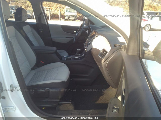 Photo 4 VIN: 2GNAXUEV6K6245477 - CHEVROLET EQUINOX 