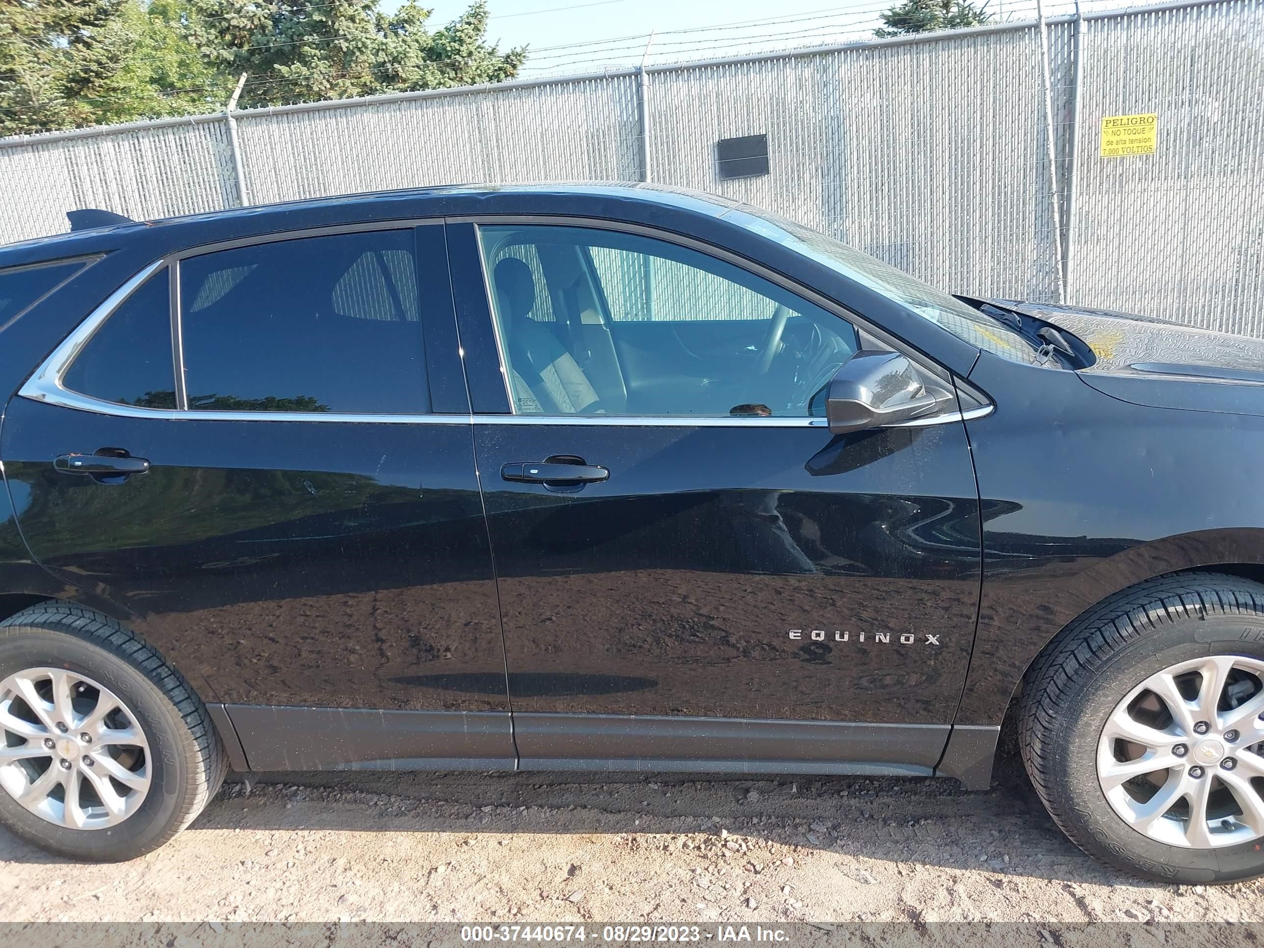 Photo 12 VIN: 2GNAXUEV7K6119225 - CHEVROLET EQUINOX 