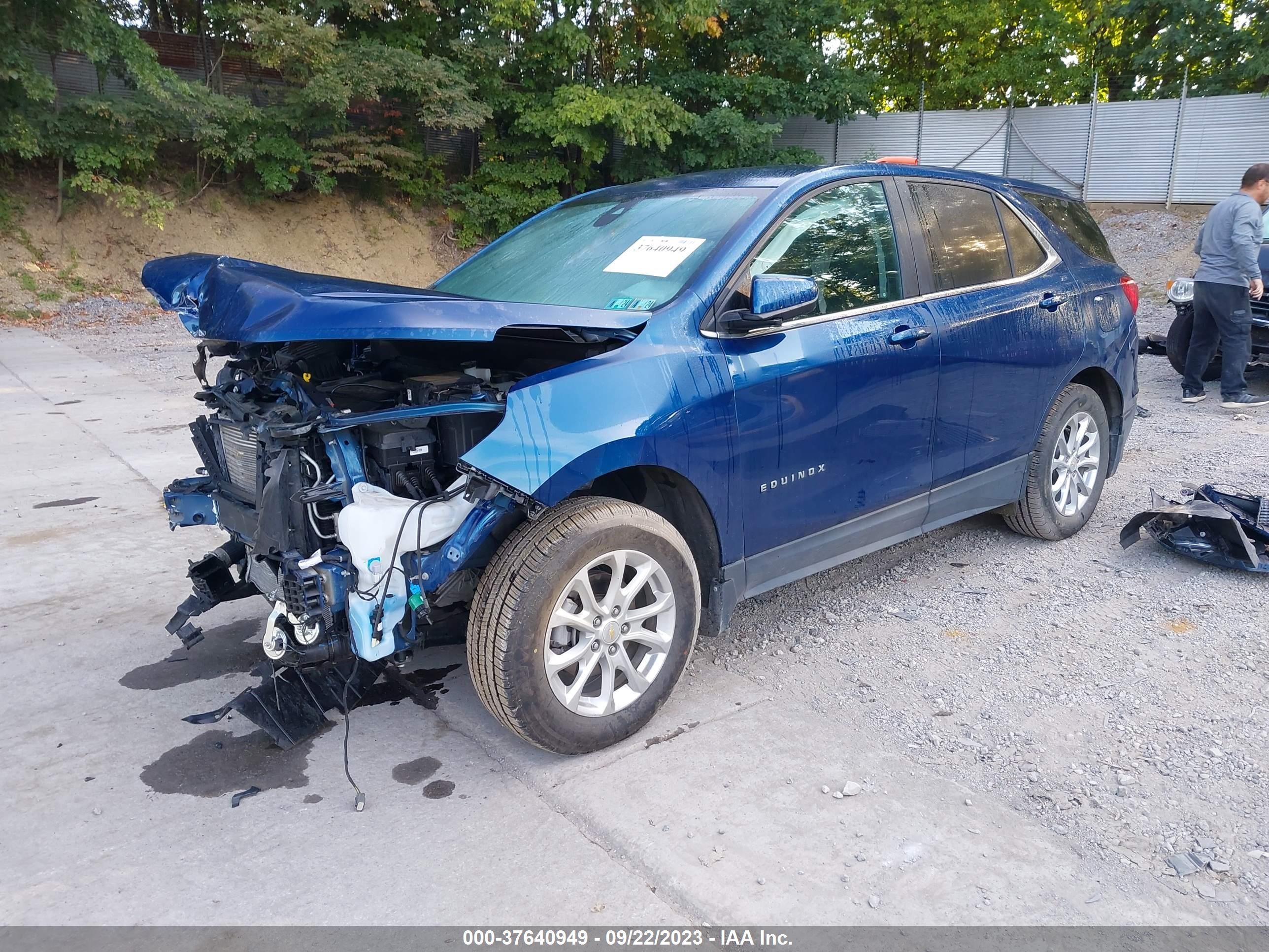 Photo 1 VIN: 2GNAXUEV8M6127076 - CHEVROLET EQUINOX 