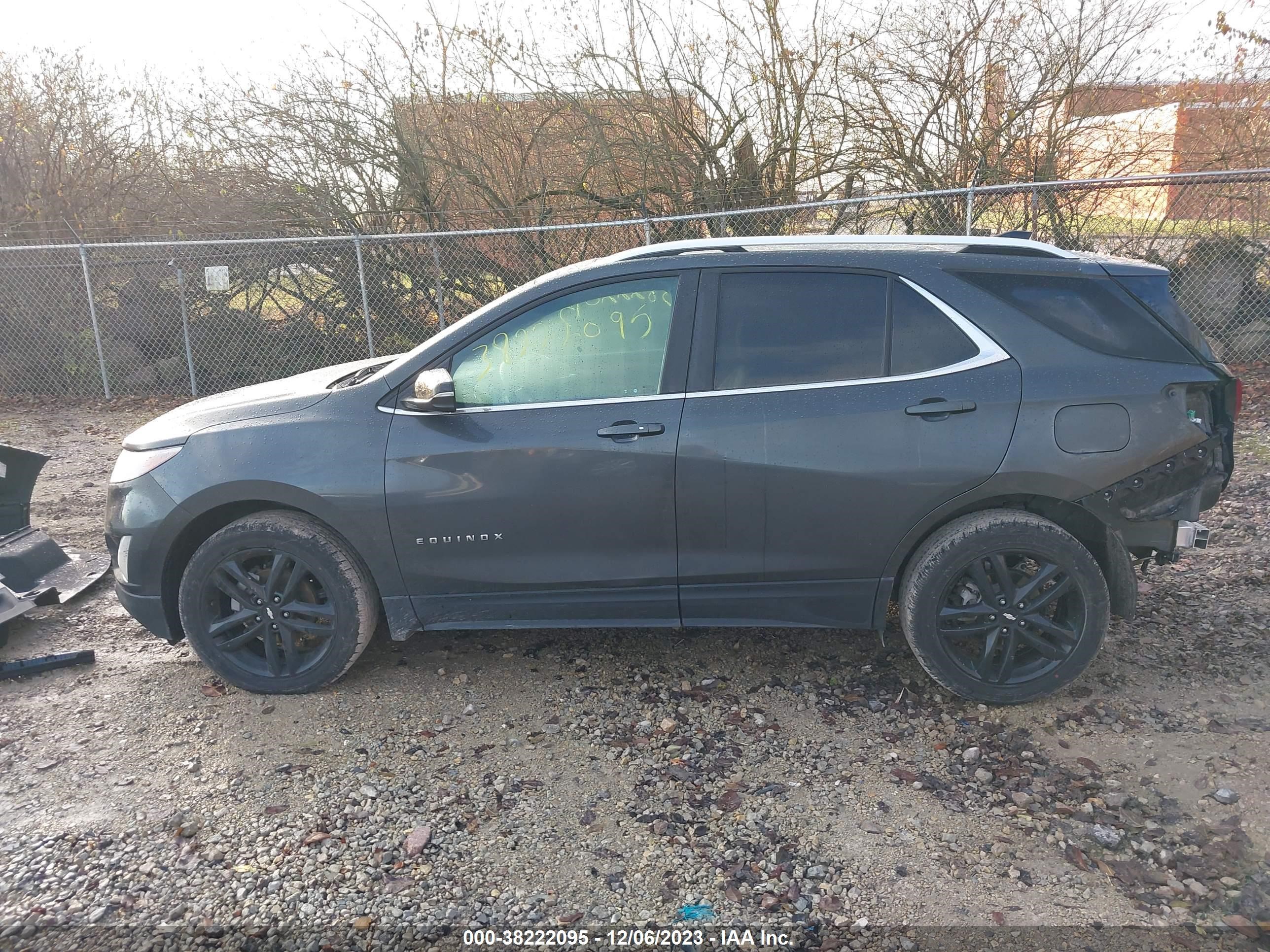 Photo 14 VIN: 2GNAXUEV8M6131113 - CHEVROLET EQUINOX 