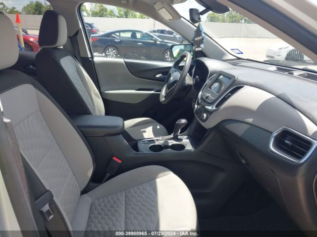 Photo 4 VIN: 2GNAXUEVXK6210361 - CHEVROLET EQUINOX 