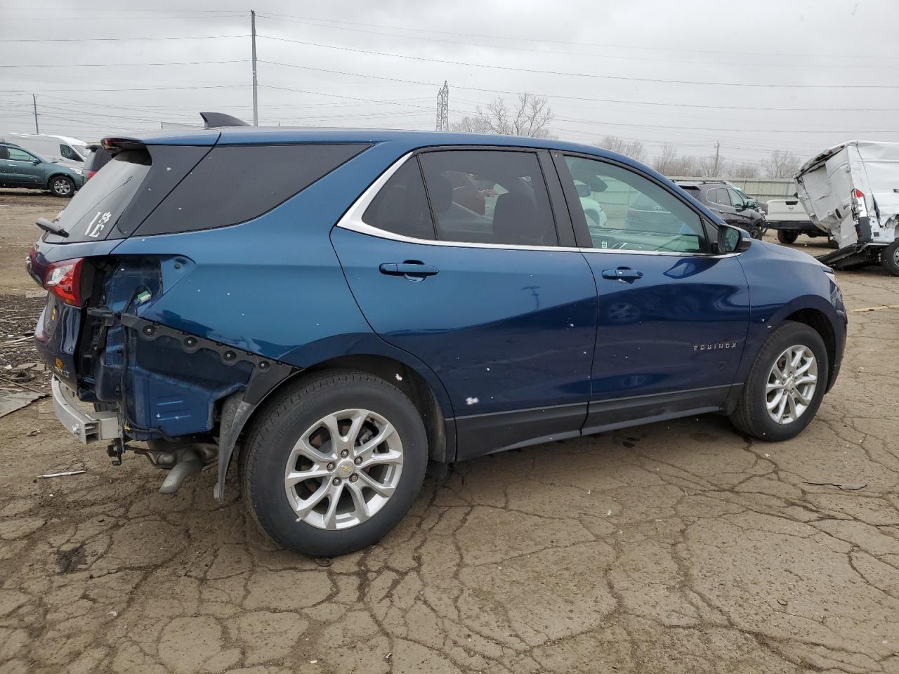 Photo 2 VIN: 2GNAXUEVXM6110716 - CHEVROLET EQUINOX 