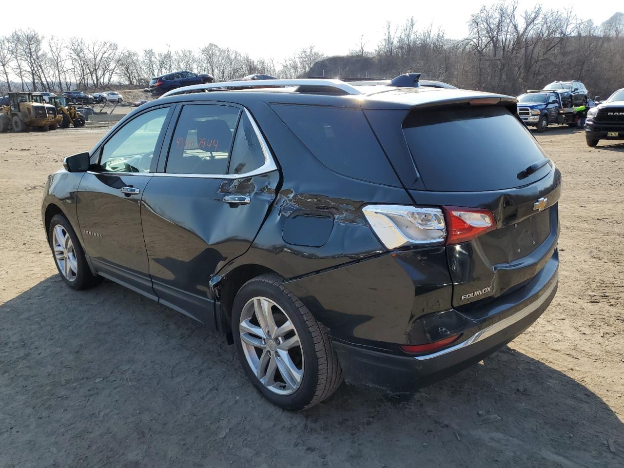 Photo 1 VIN: 2GNAXVEV5J6153622 - CHEVROLET EQUINOX 