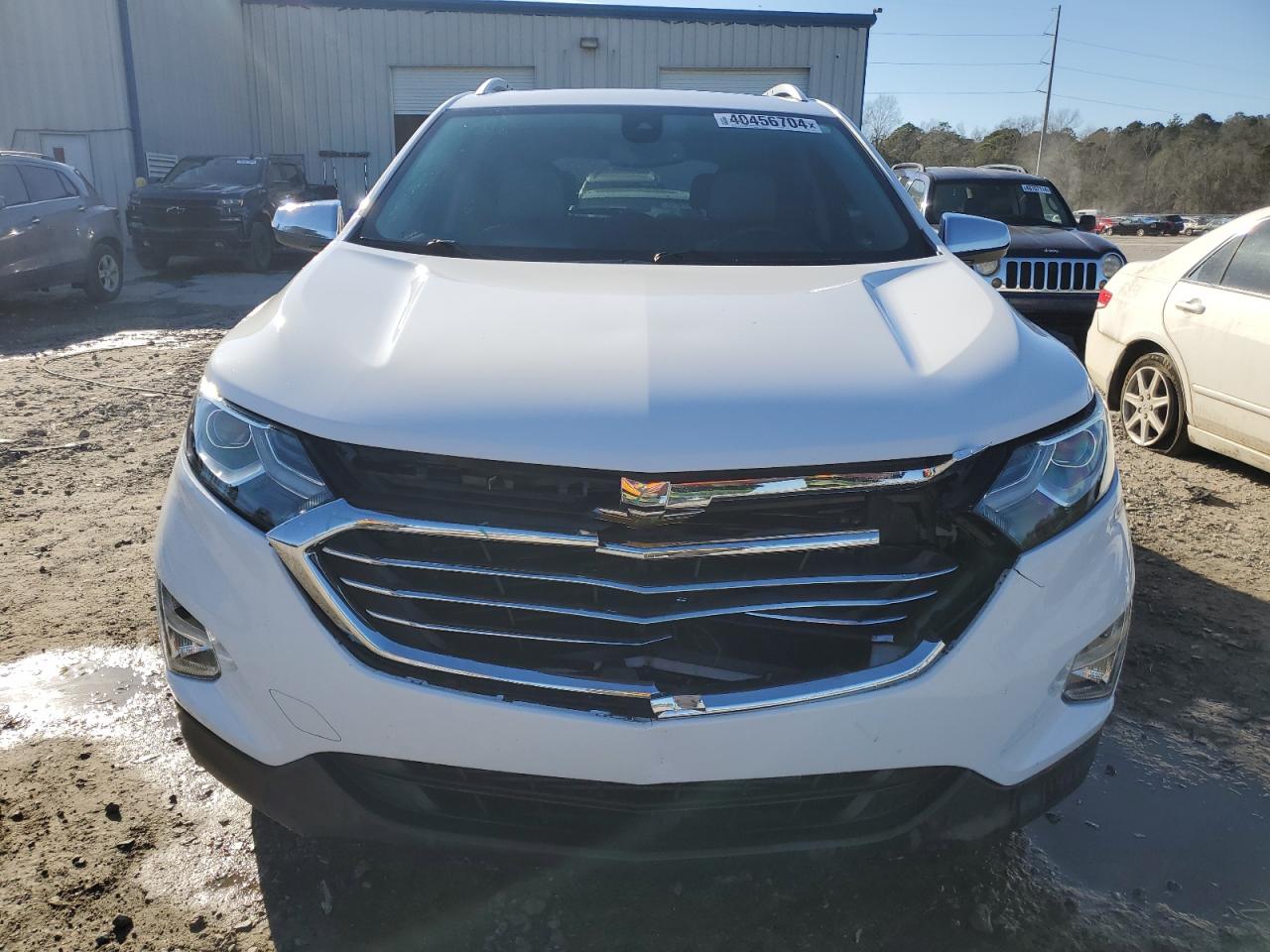 Photo 4 VIN: 2GNAXVEVXJ6222739 - CHEVROLET EQUINOX 