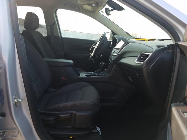 Photo 4 VIN: 2GNAXVEX2K6106115 - CHEVROLET EQUINOX LT 