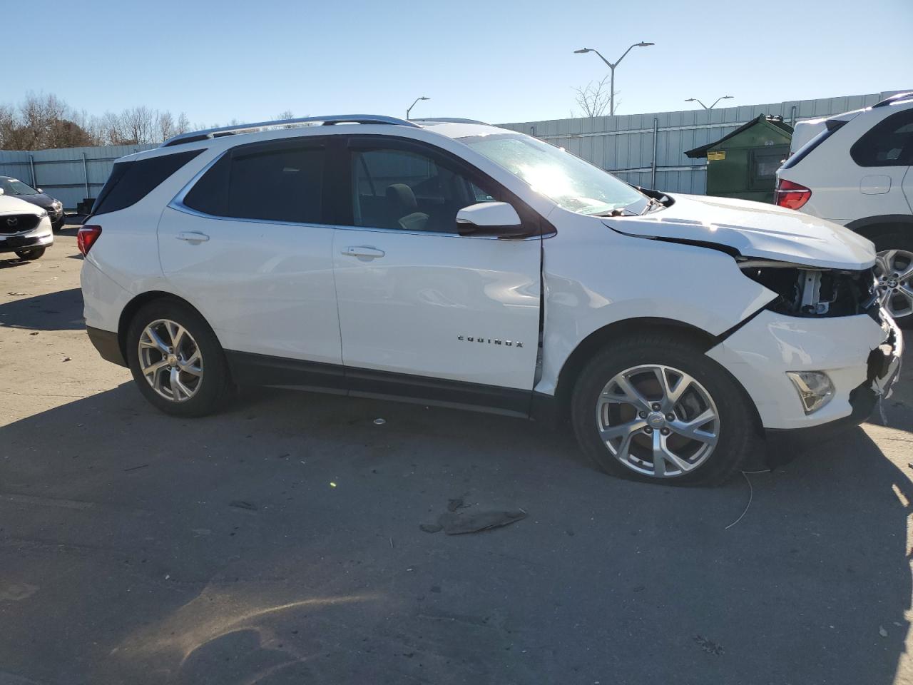 Photo 3 VIN: 2GNAXVEX5K6148889 - CHEVROLET EQUINOX 