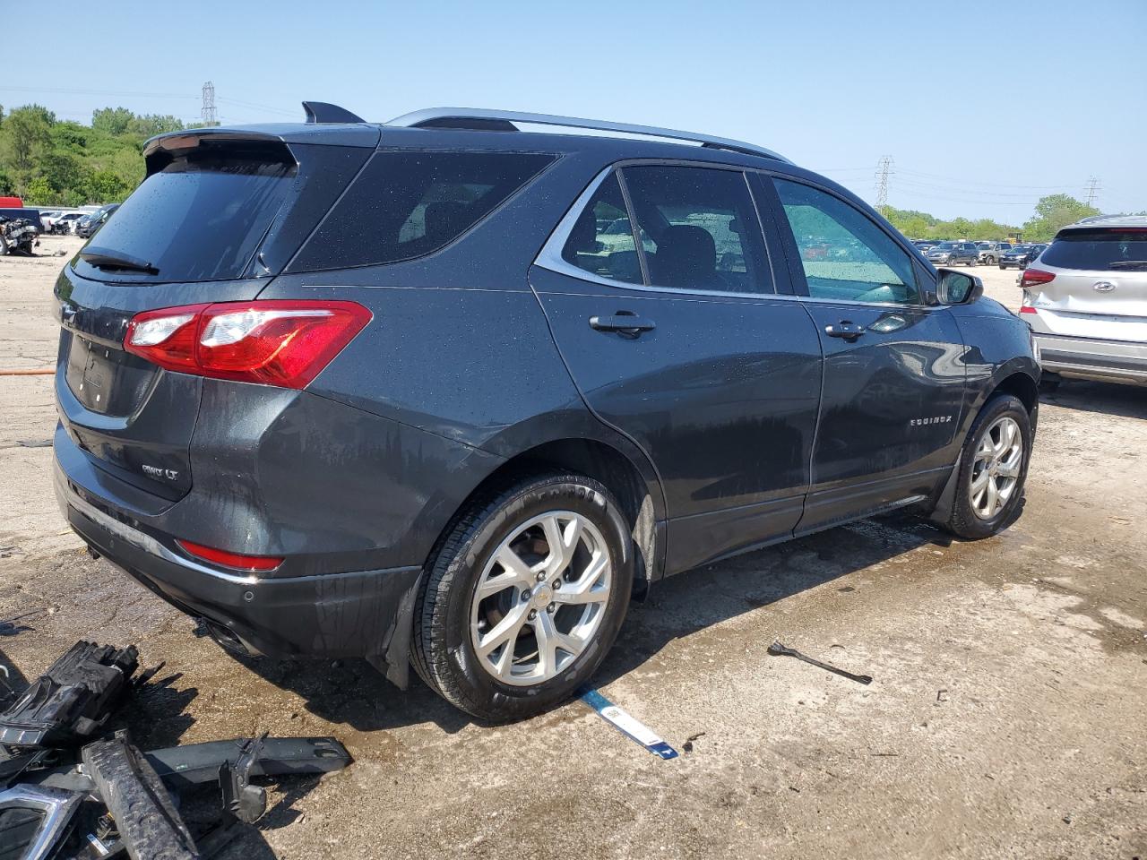 Photo 2 VIN: 2GNAXVEX6L6205098 - CHEVROLET EQUINOX 