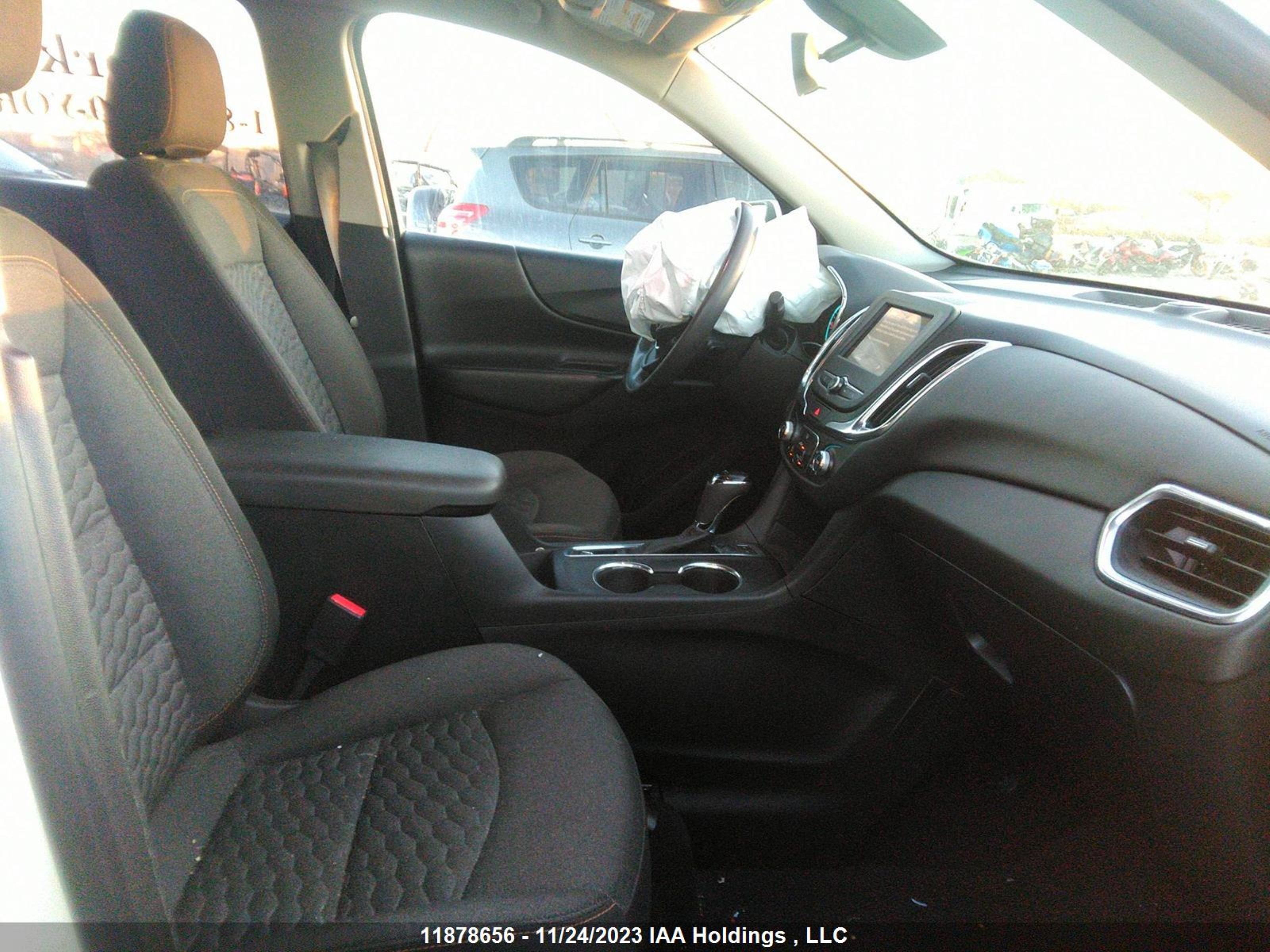 Photo 4 VIN: 2GNAXVEX8K6126496 - CHEVROLET EQUINOX 