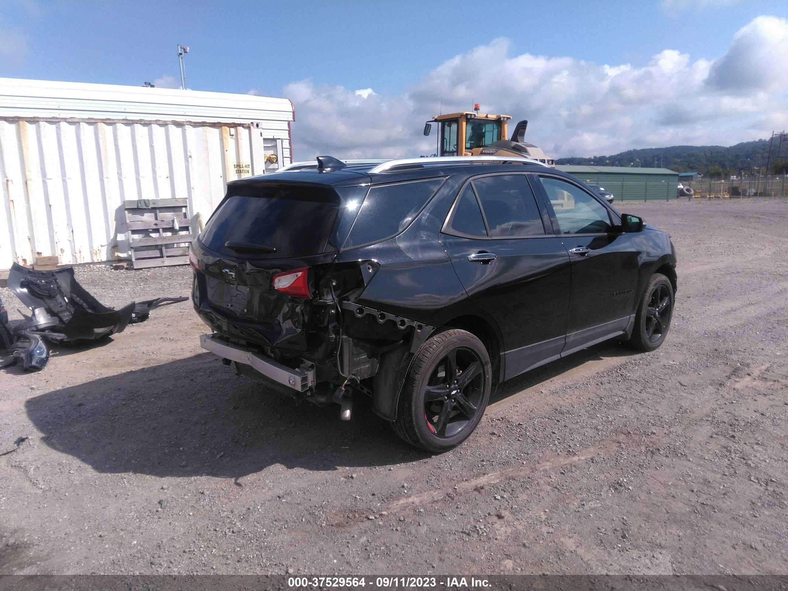 Photo 3 VIN: 2GNAXXEV5M6117459 - CHEVROLET EQUINOX 