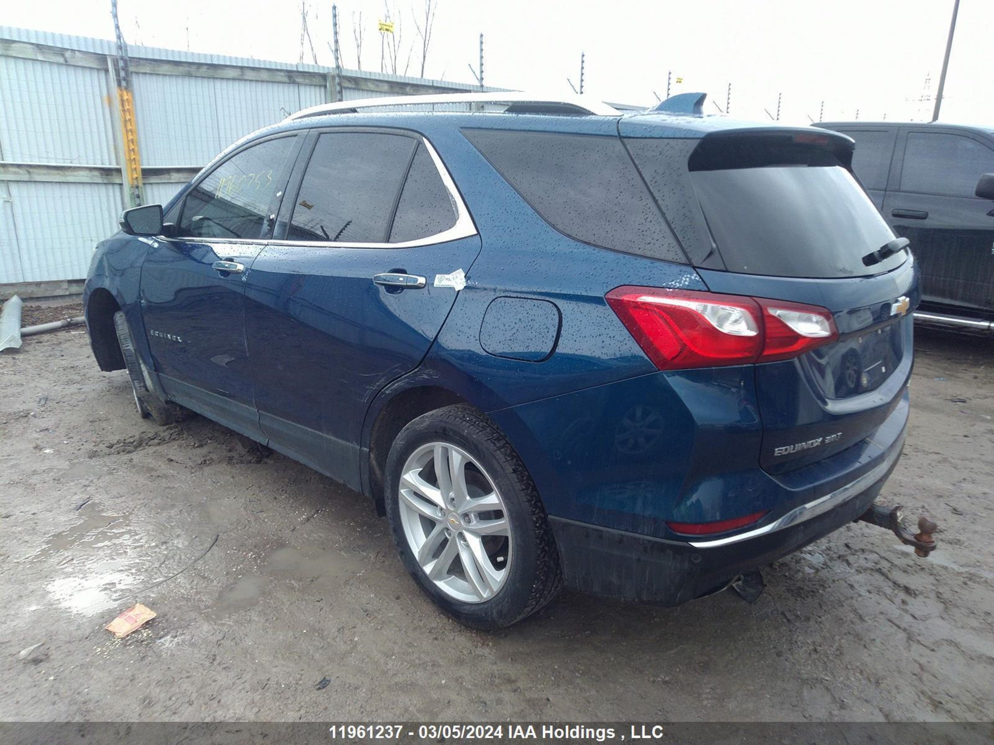 Photo 2 VIN: 2GNAXYEX7K6210777 - CHEVROLET EQUINOX 