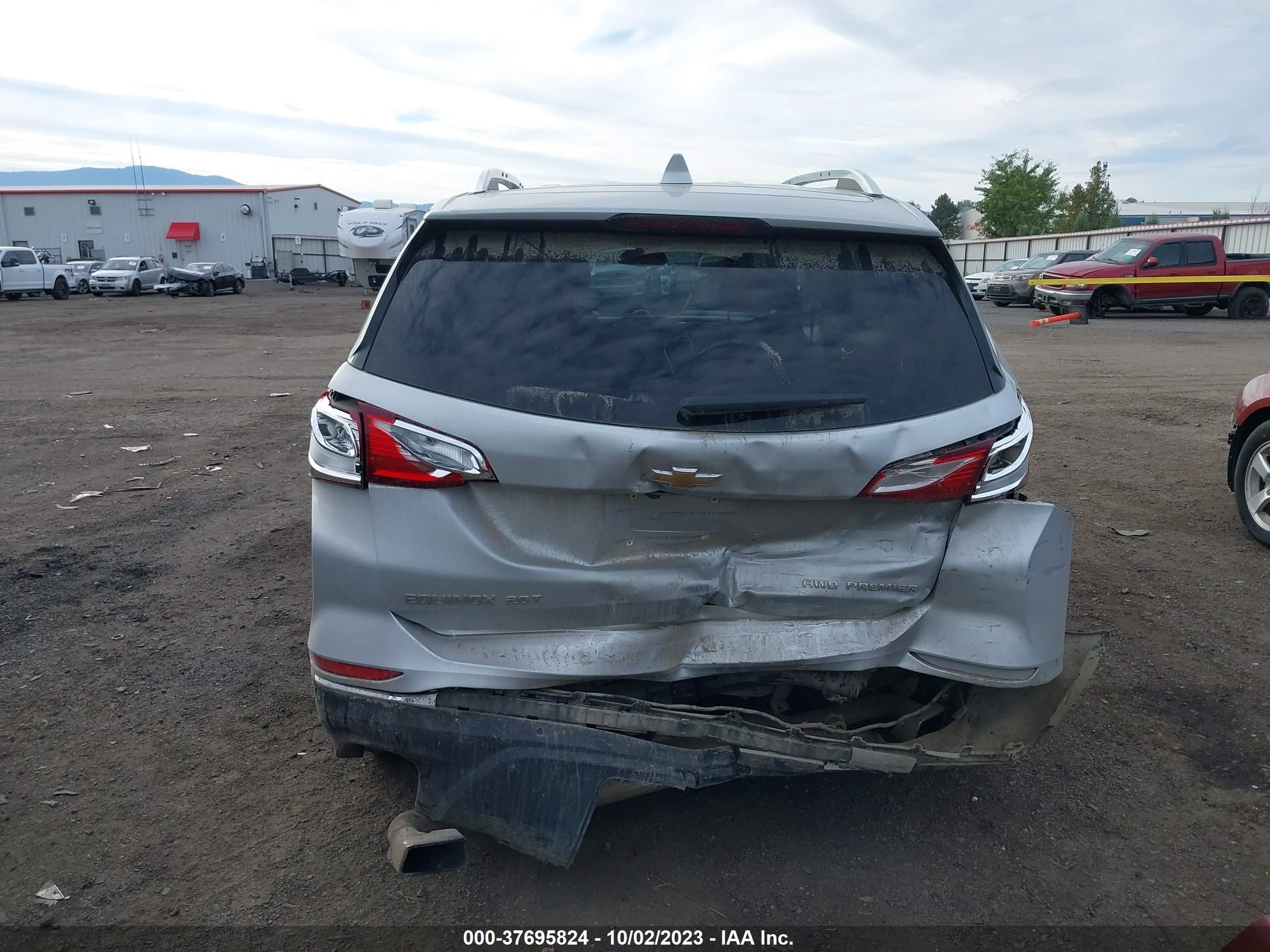 Photo 15 VIN: 2GNAXYEX9K6290678 - ACURA MDX 