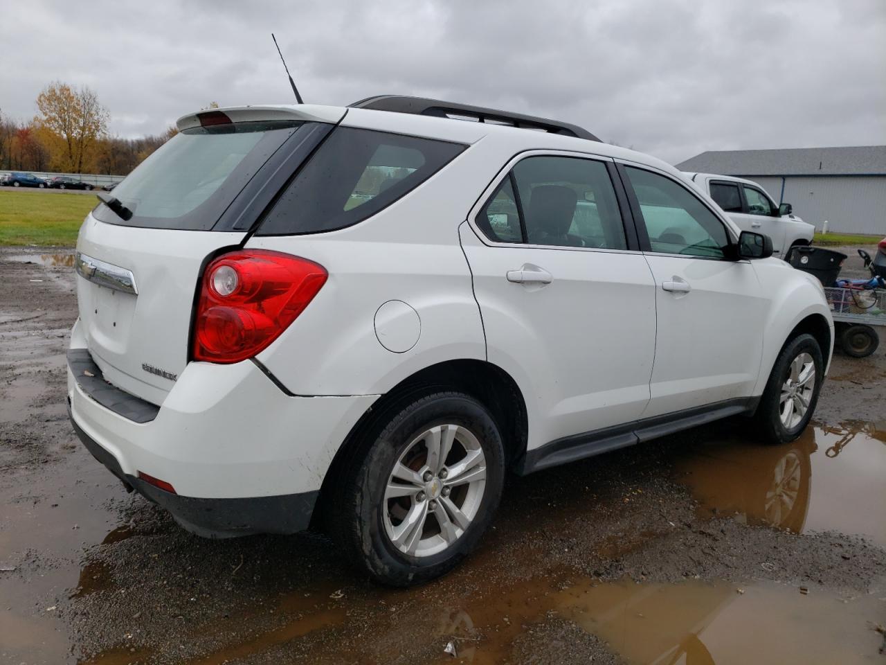 Photo 2 VIN: 2GNFLCEK5C6305400 - CHEVROLET EQUINOX 