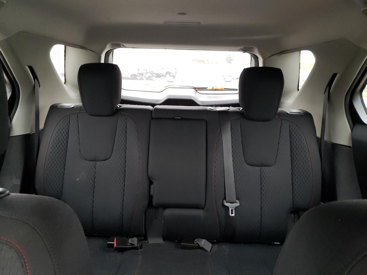 Photo 9 VIN: 2GNFLCEK5C6305400 - CHEVROLET EQUINOX 