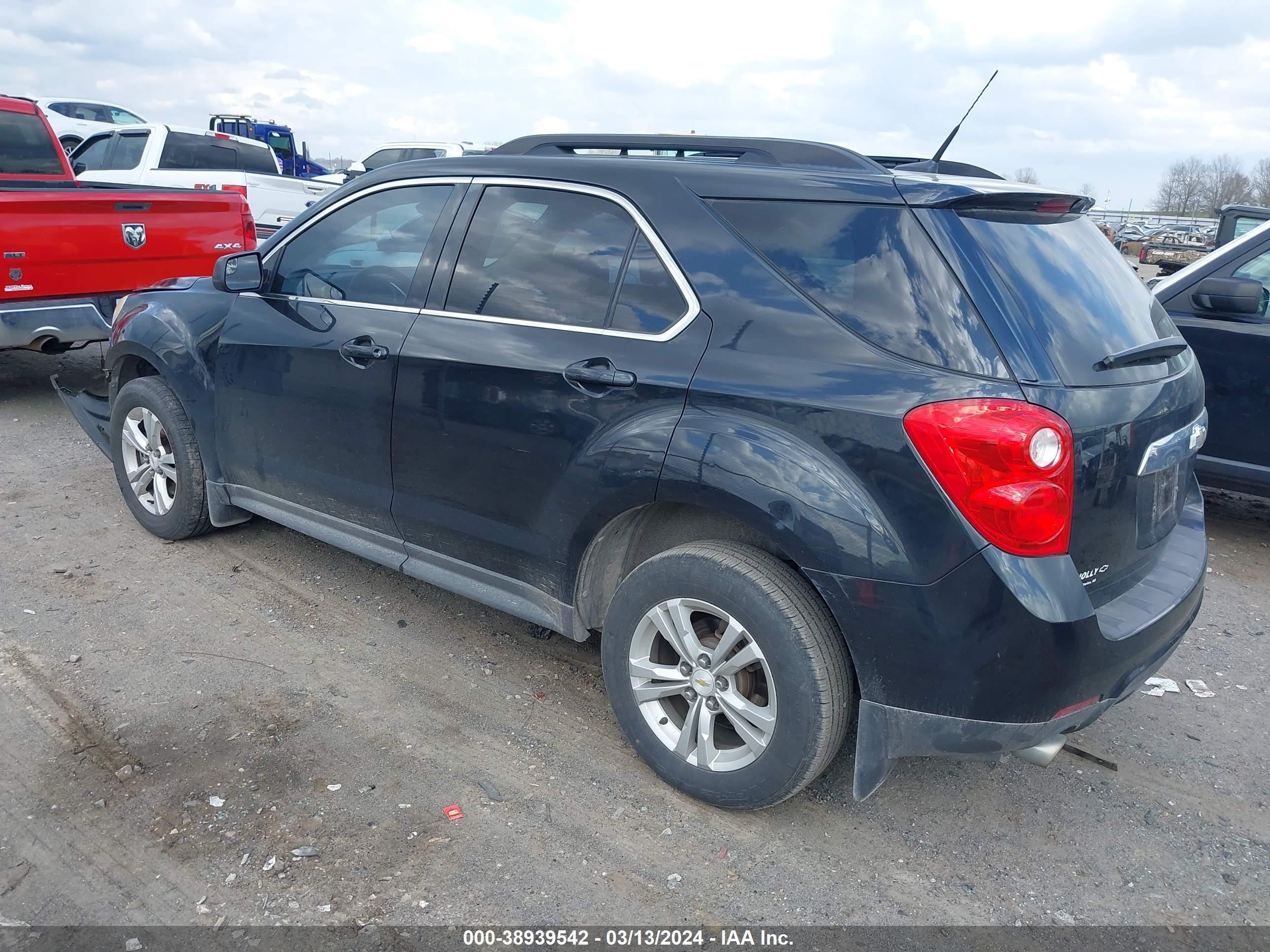 Photo 2 VIN: 2GNFLDE53C6294476 - CHEVROLET EQUINOX 