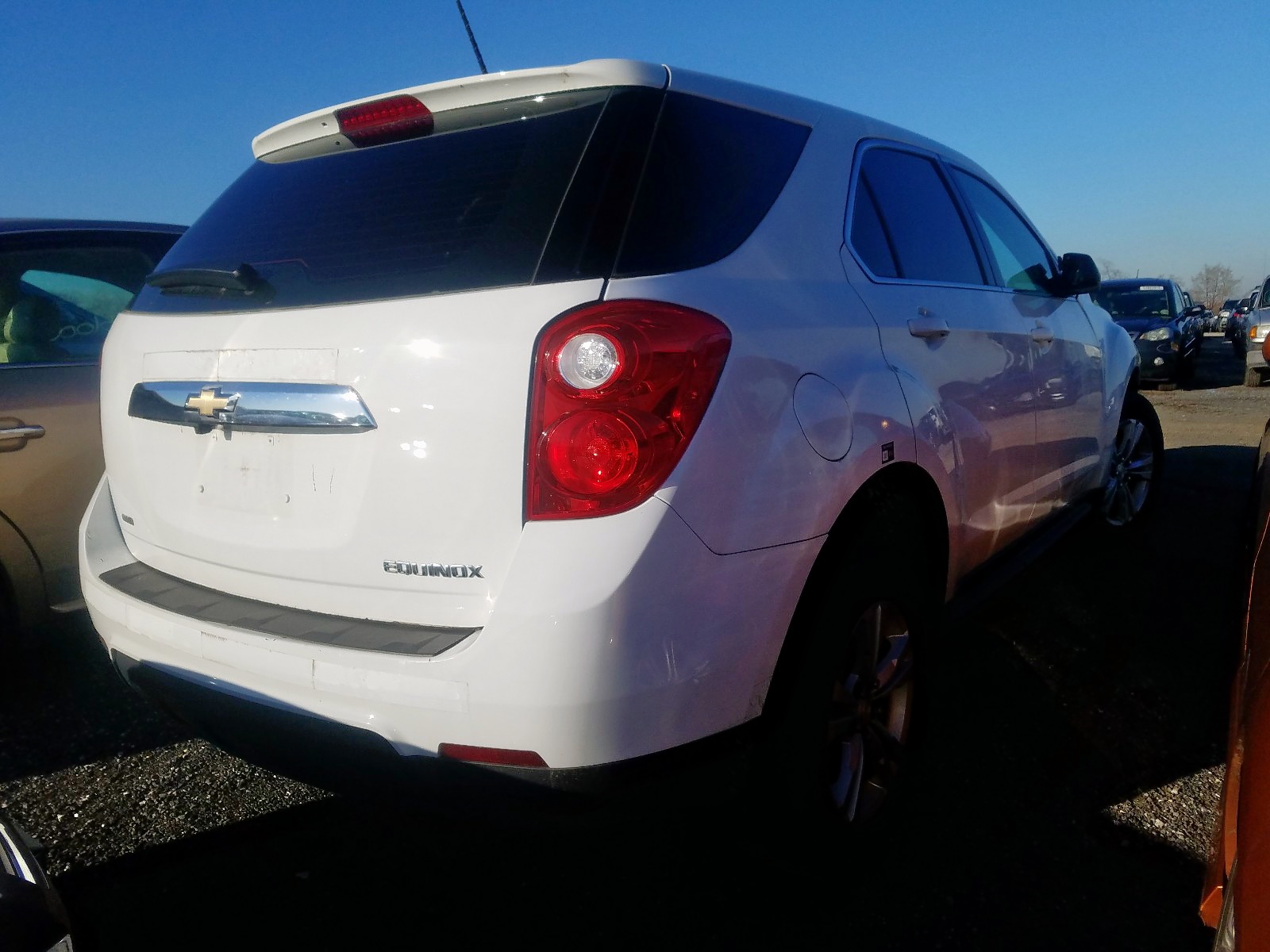 Photo 3 VIN: 2GNFLEEK0F6420177 - CHEVROLET EQUINOX LS 