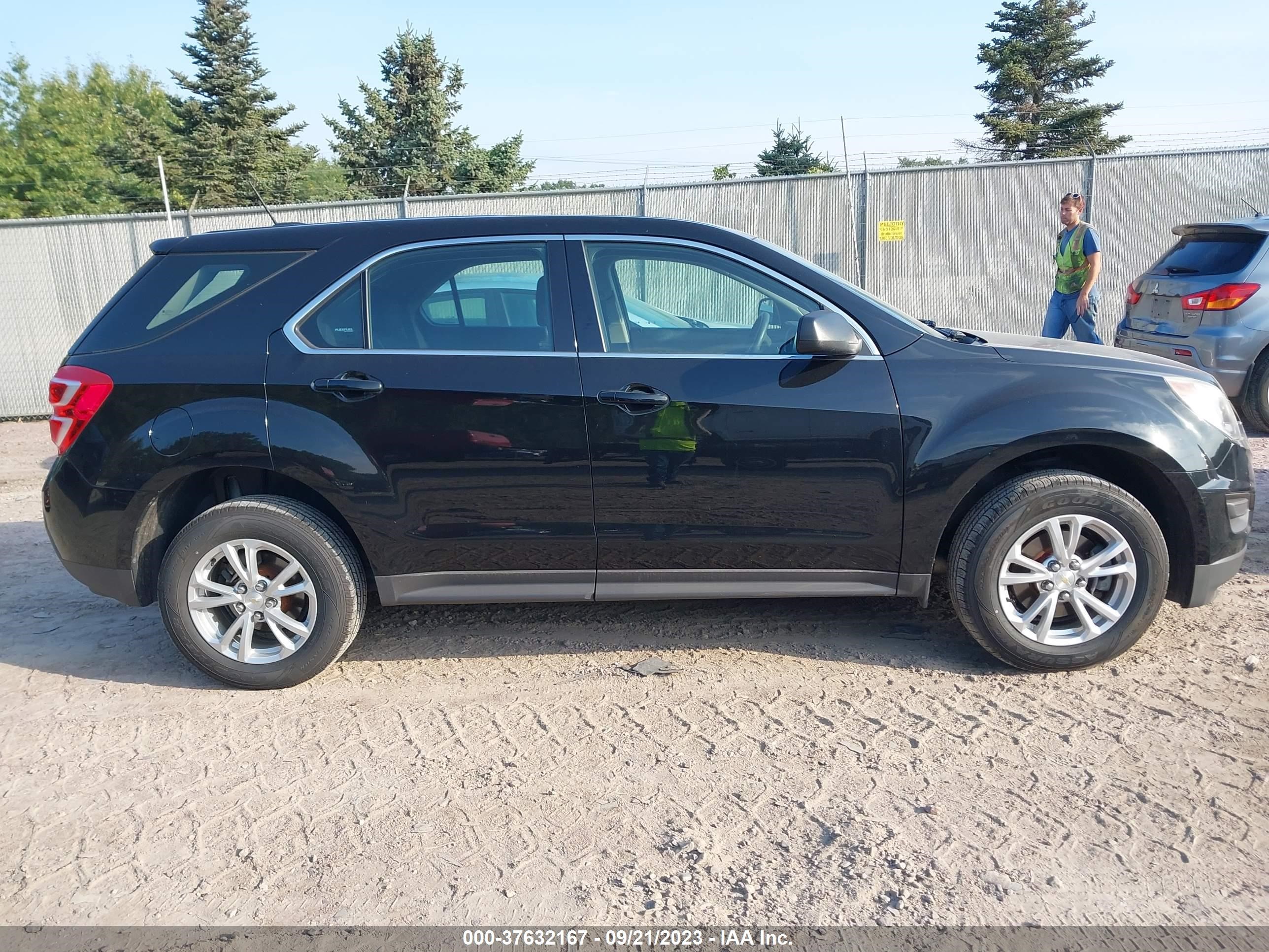 Photo 12 VIN: 2GNFLEEK2H6225734 - CHEVROLET EQUINOX 