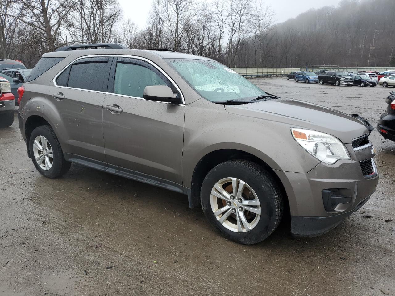 Photo 3 VIN: 2GNFLEEK3C6220468 - CHEVROLET EQUINOX 