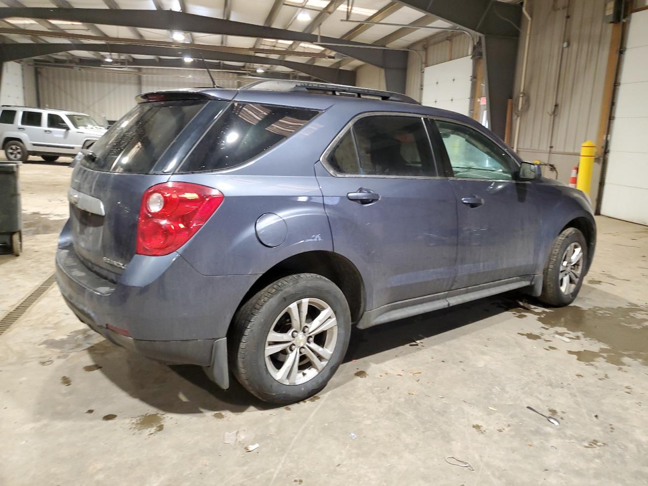 Photo 2 VIN: 2GNFLEEK5D6267583 - CHEVROLET EQUINOX 