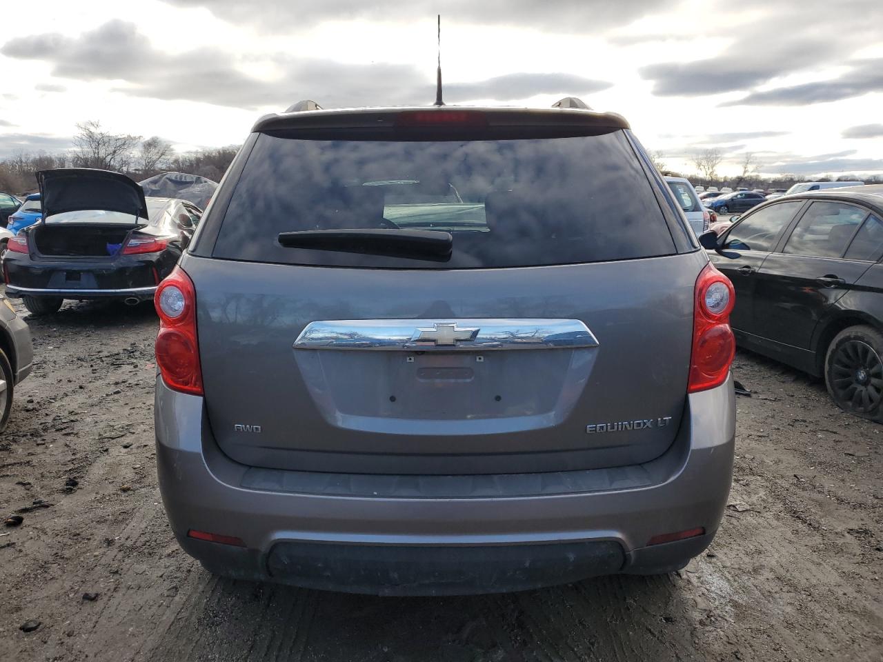 Photo 5 VIN: 2GNFLEEK9C6245892 - CHEVROLET EQUINOX 