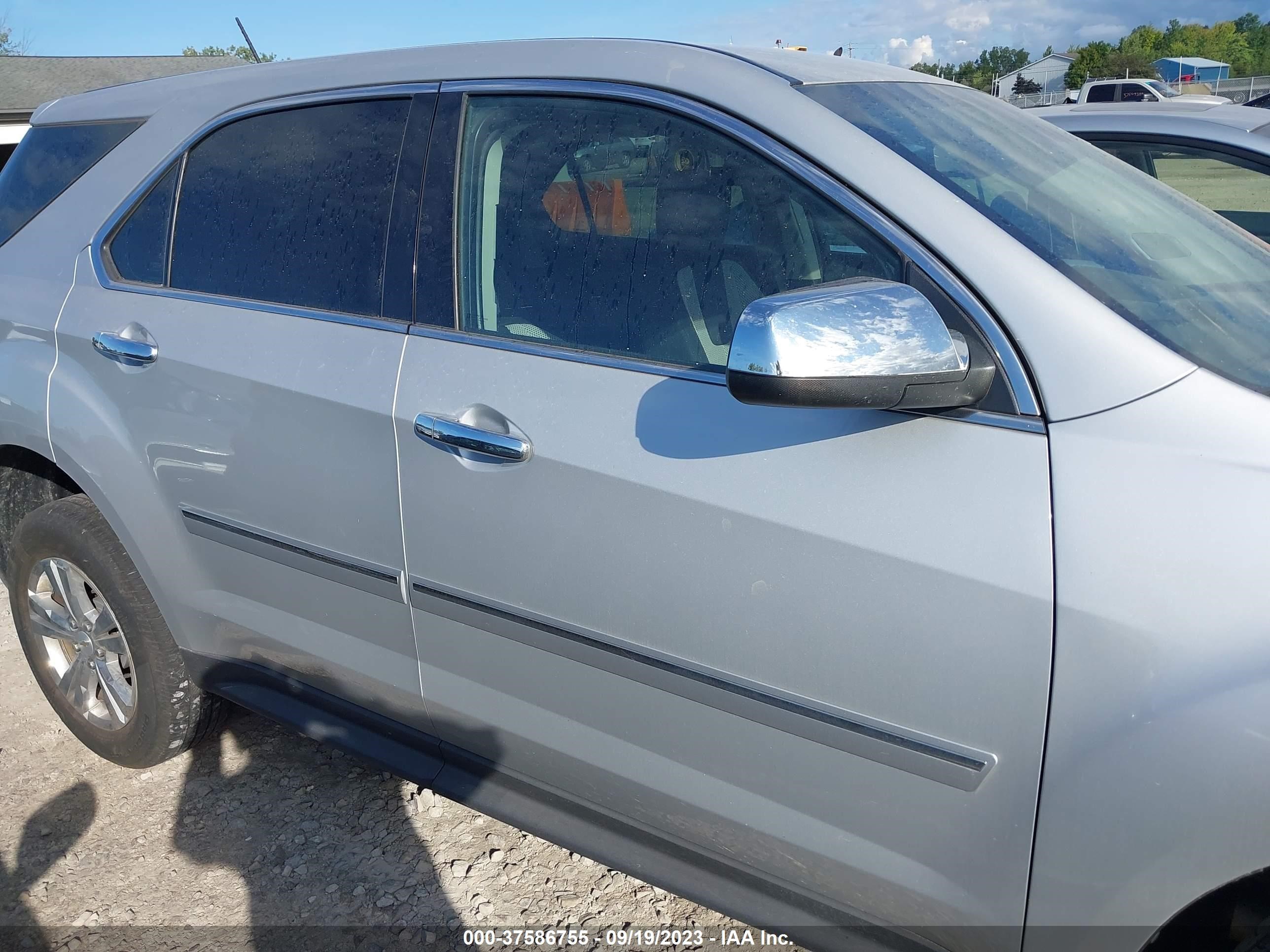 Photo 12 VIN: 2GNFLEEK9G6291390 - CHEVROLET EQUINOX 