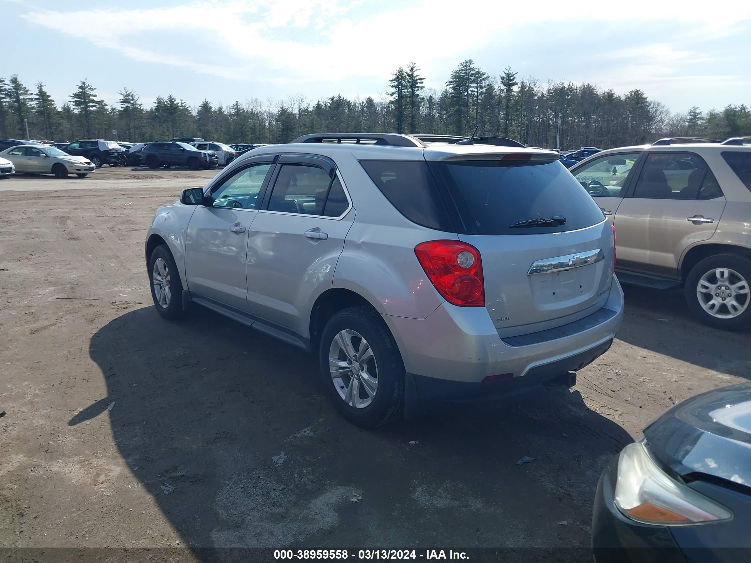 Photo 2 VIN: 2GNFLEEKXC6150452 - CHEVROLET EQUINOX 