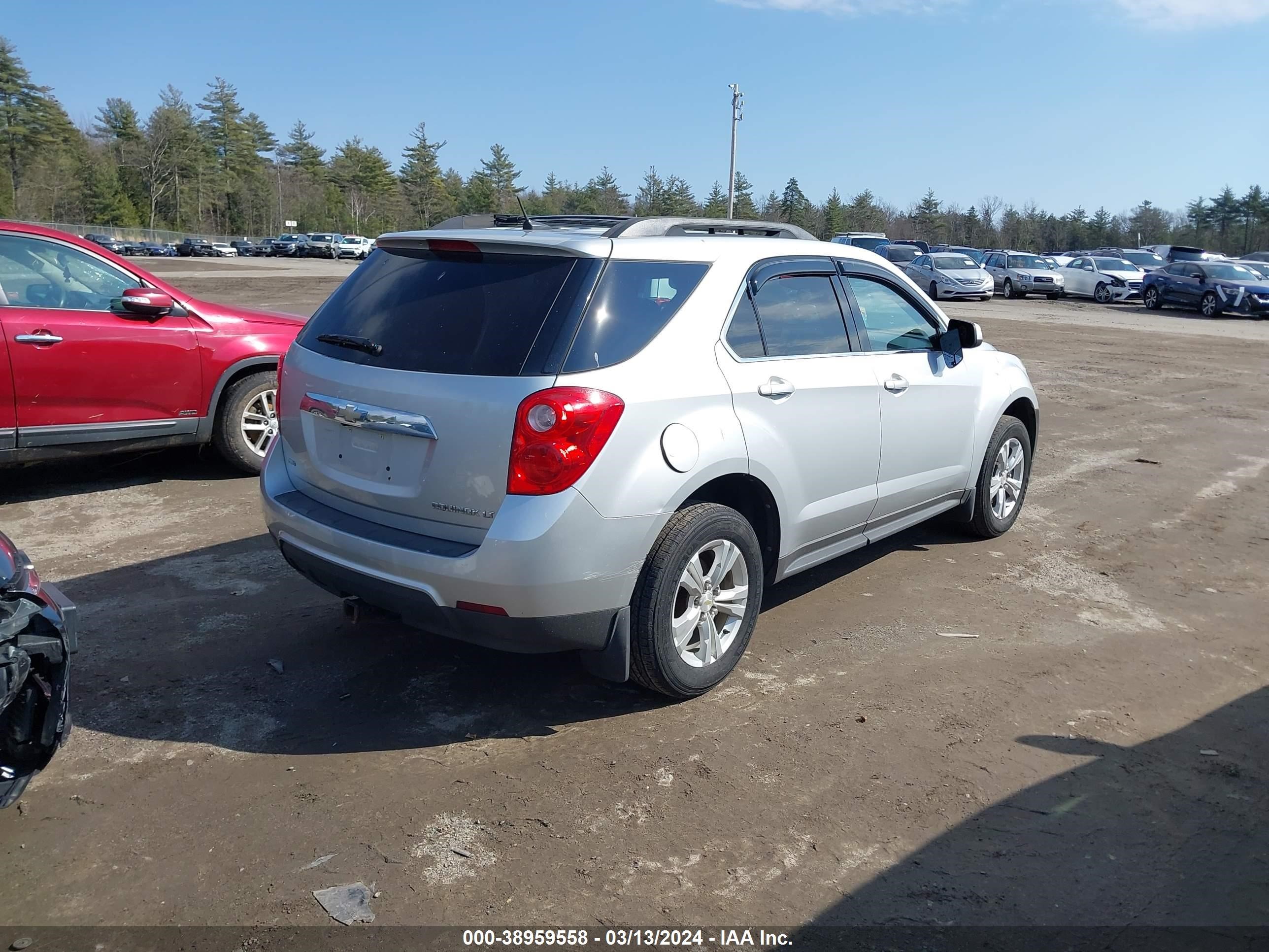 Photo 3 VIN: 2GNFLEEKXC6150452 - CHEVROLET EQUINOX 