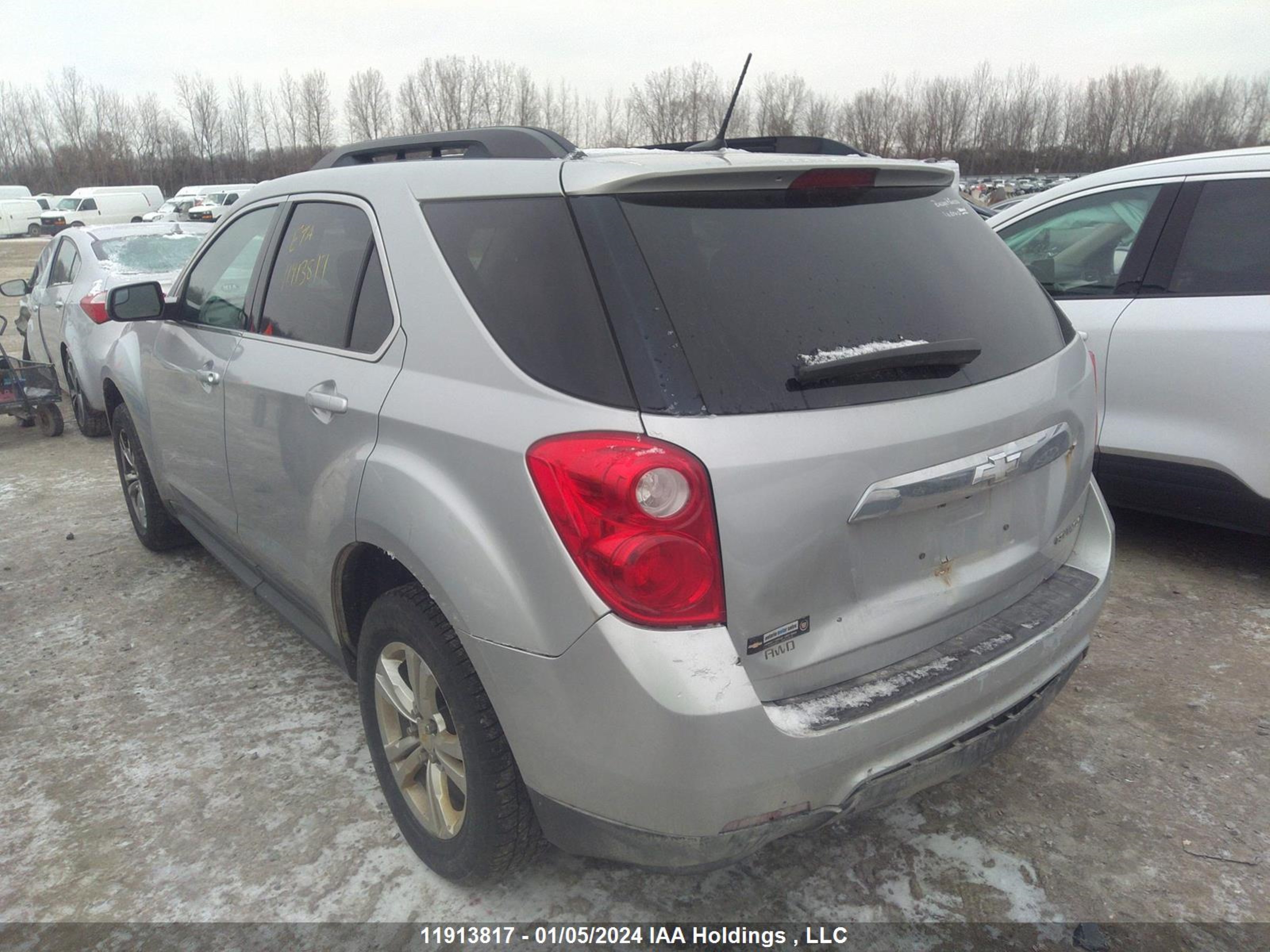 Photo 2 VIN: 2GNFLEEKXD6339989 - CHEVROLET EQUINOX 