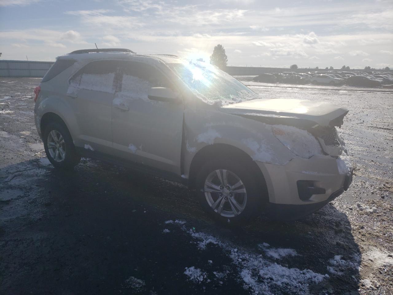 Photo 3 VIN: 2GNFLFE3XE6101611 - CHEVROLET EQUINOX 