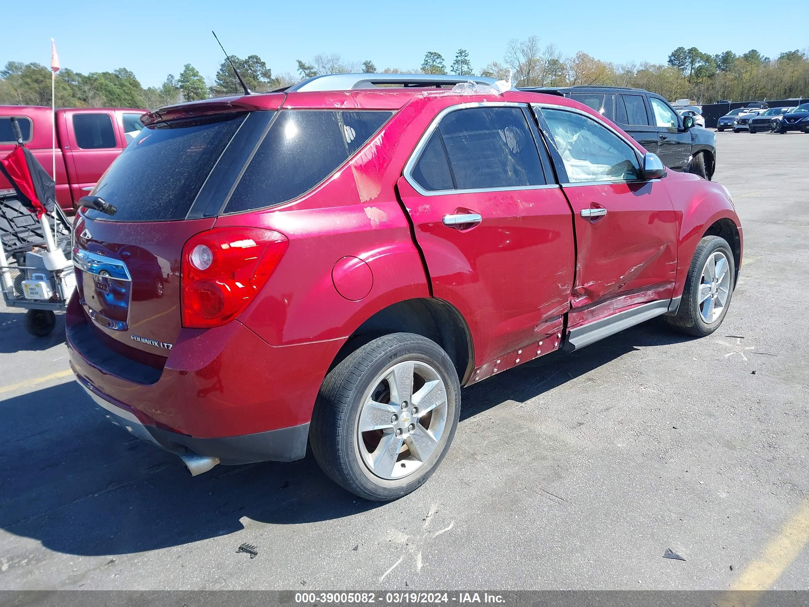 Photo 4 VIN: 2GNFLFE52C6258242 - CHEVROLET EQUINOX 