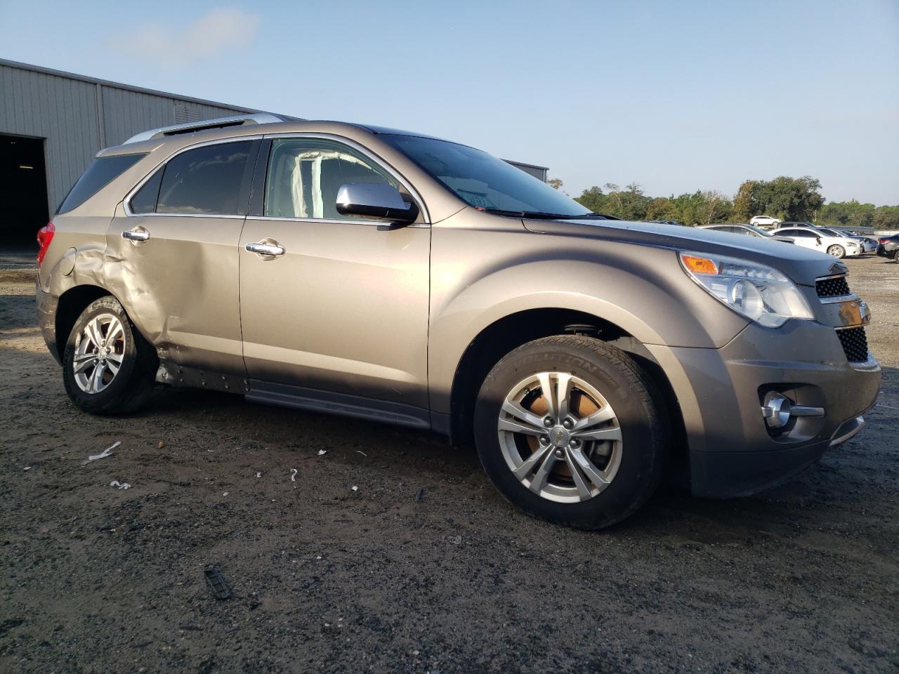 Photo 3 VIN: 2GNFLFE54C6146350 - CHEVROLET EQUINOX 