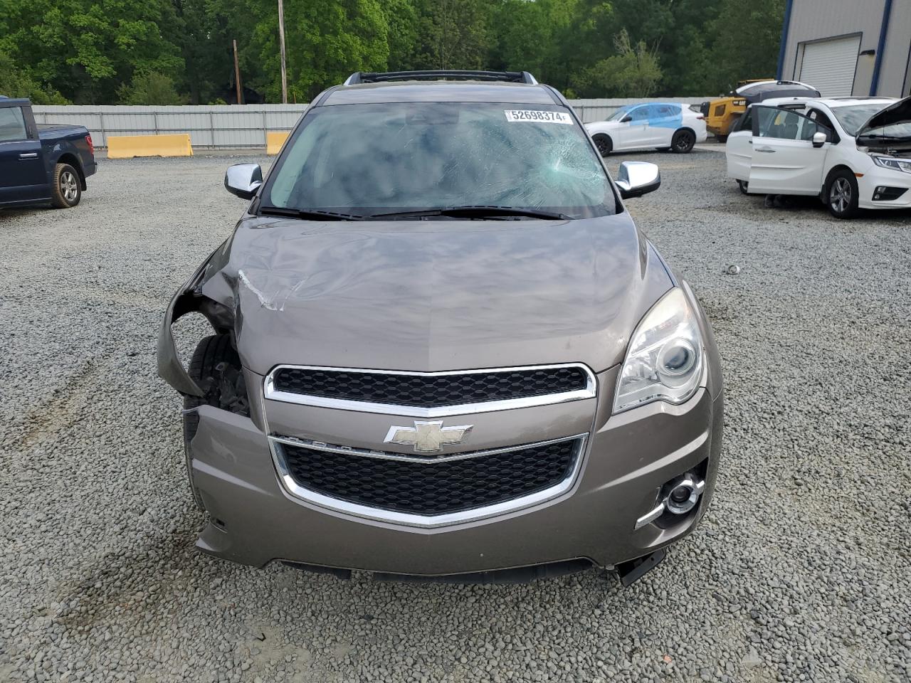 Photo 4 VIN: 2GNFLFE56C6388279 - CHEVROLET EQUINOX 