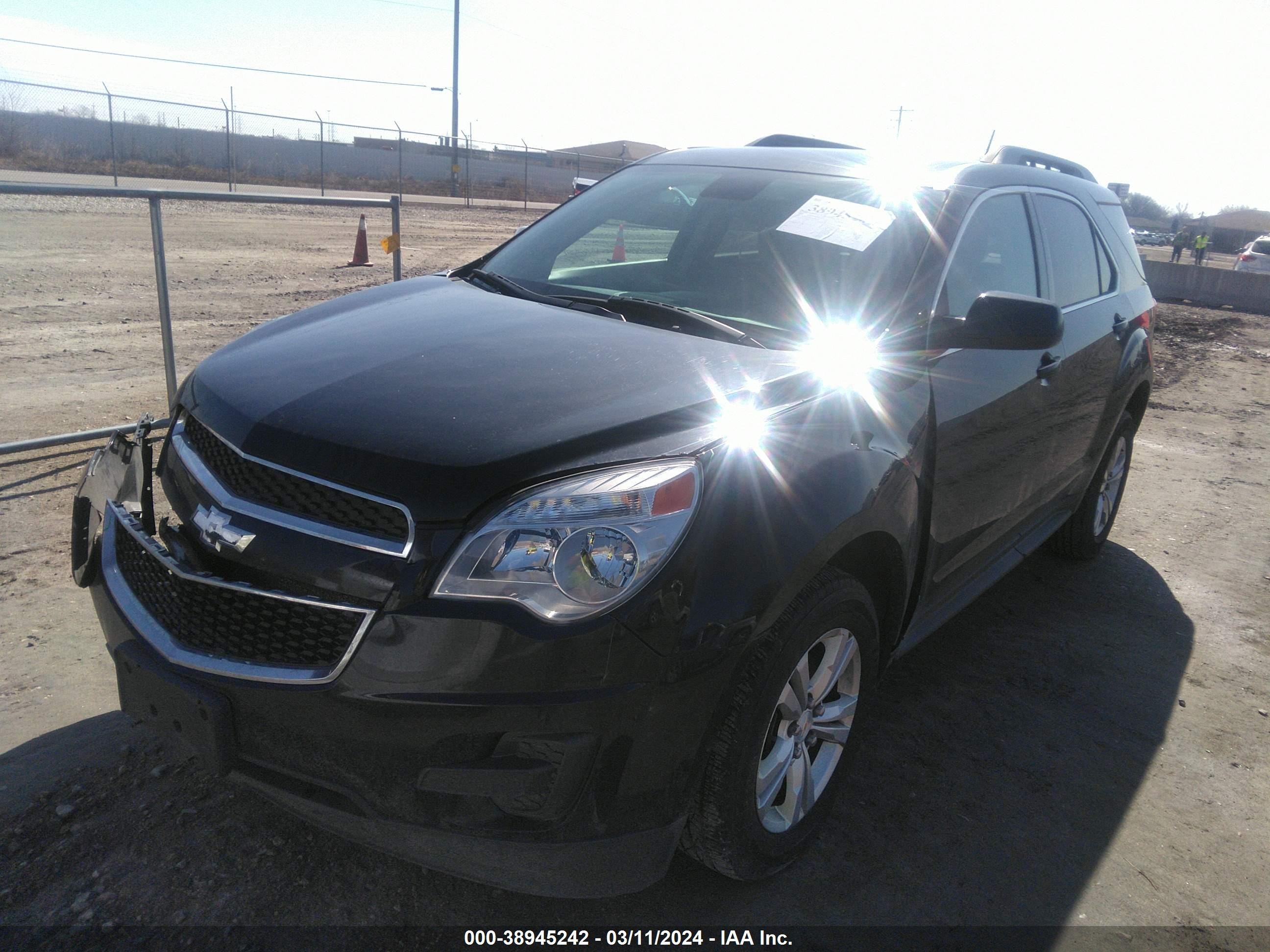 Photo 1 VIN: 2GNFLFEK2F6189756 - CHEVROLET EQUINOX 